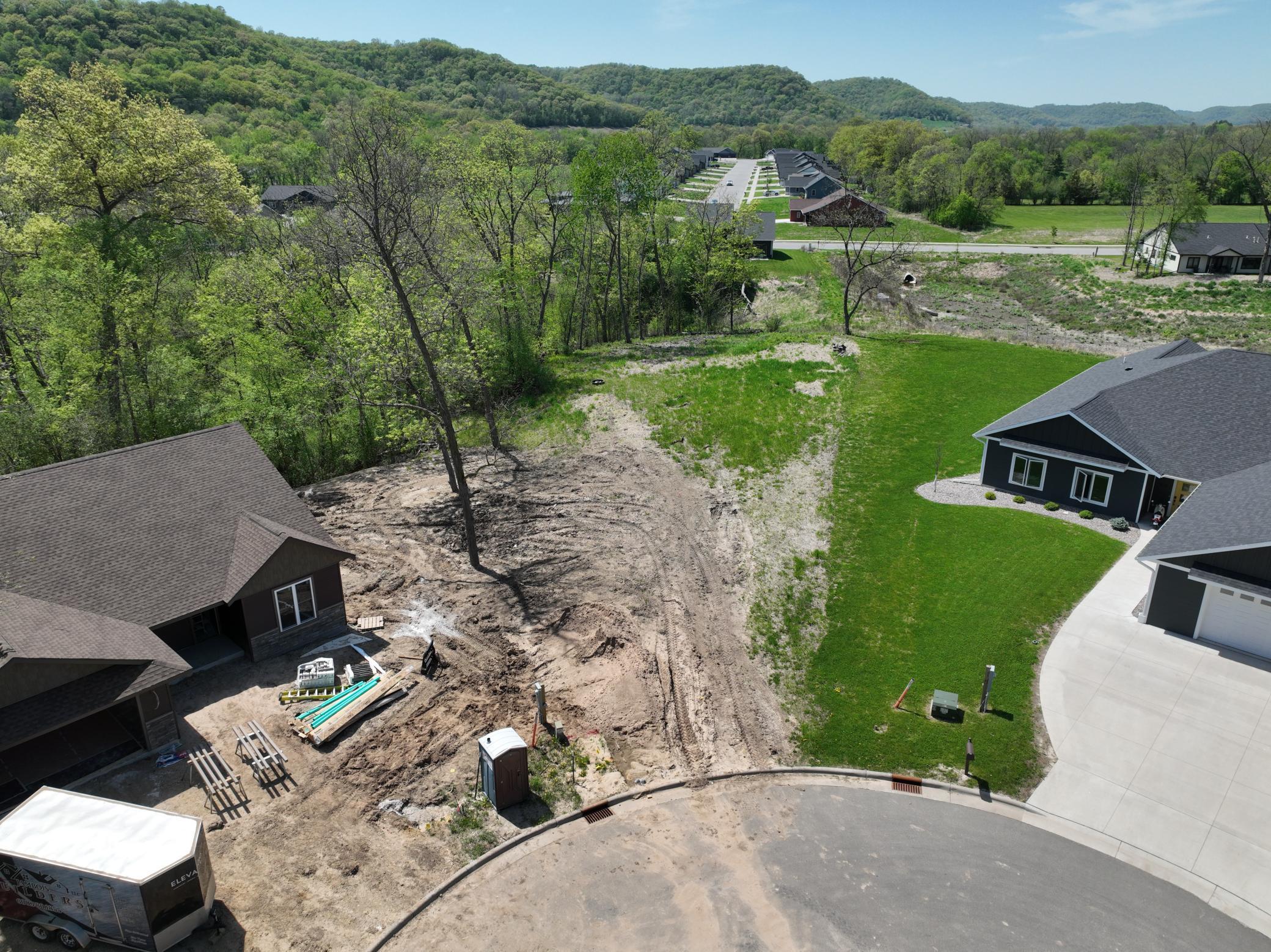 604 Hickory Court Property Photo 1