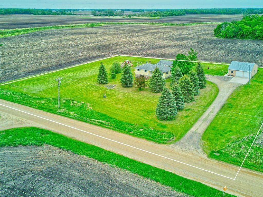 20092 Dairy Avenue Property Photo 1