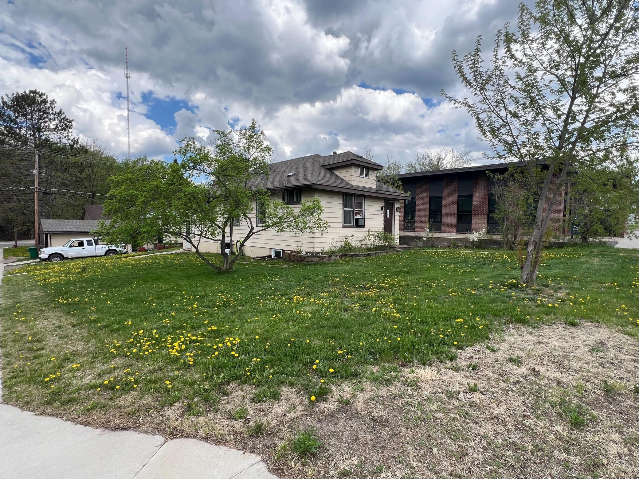 225 State Street Property Photo 1