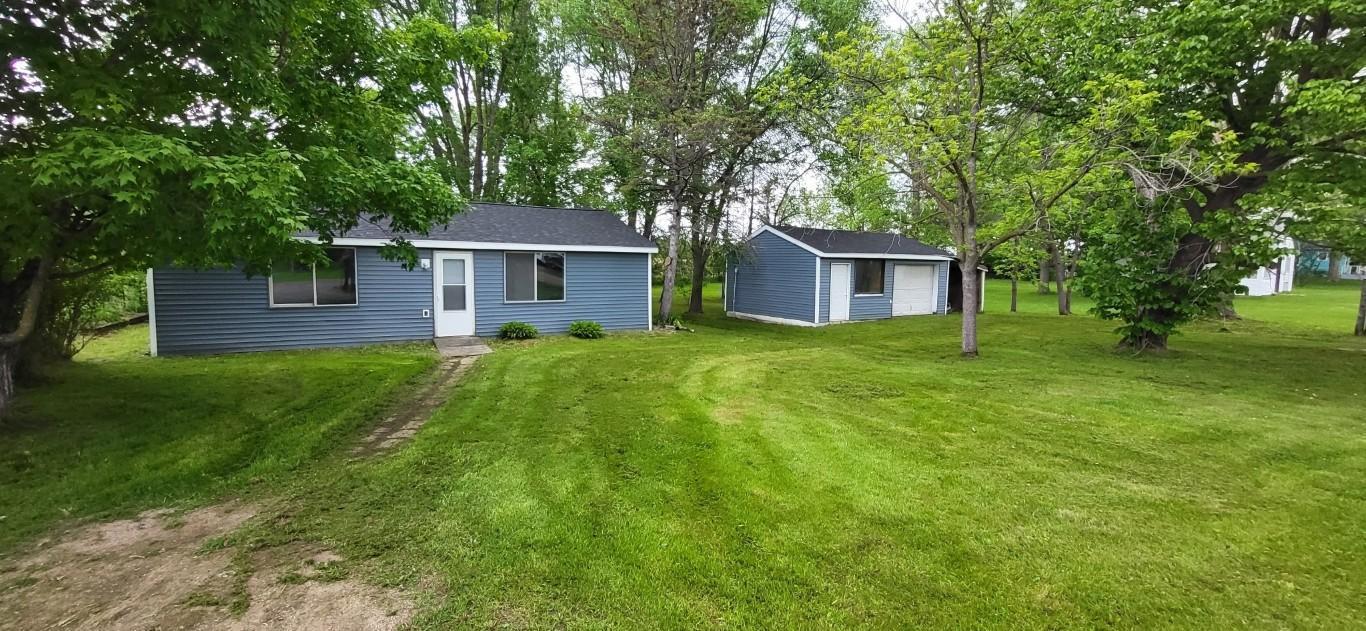 310 Lincoln Street Property Photo