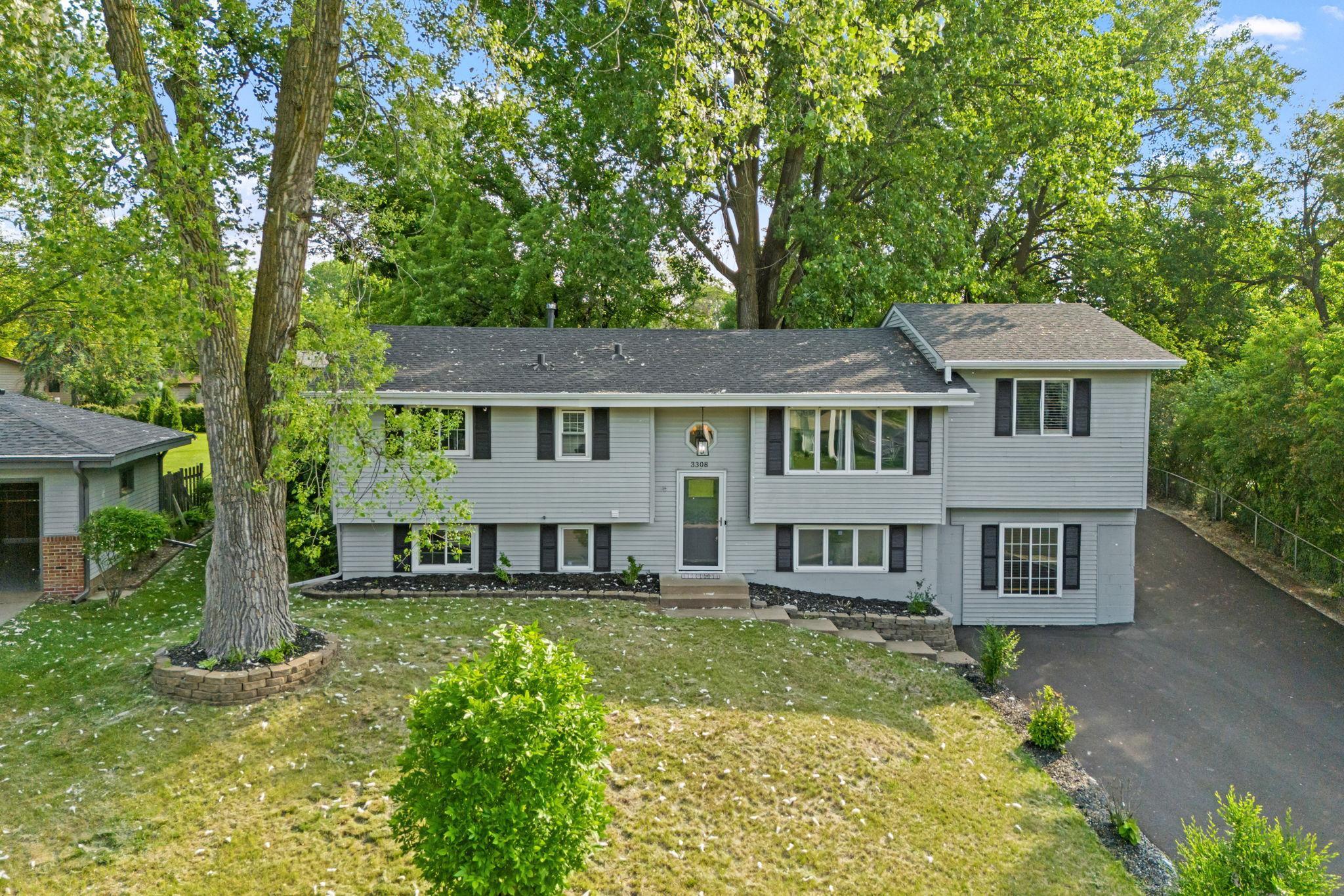 3308 Bryant Avenue Property Photo 1