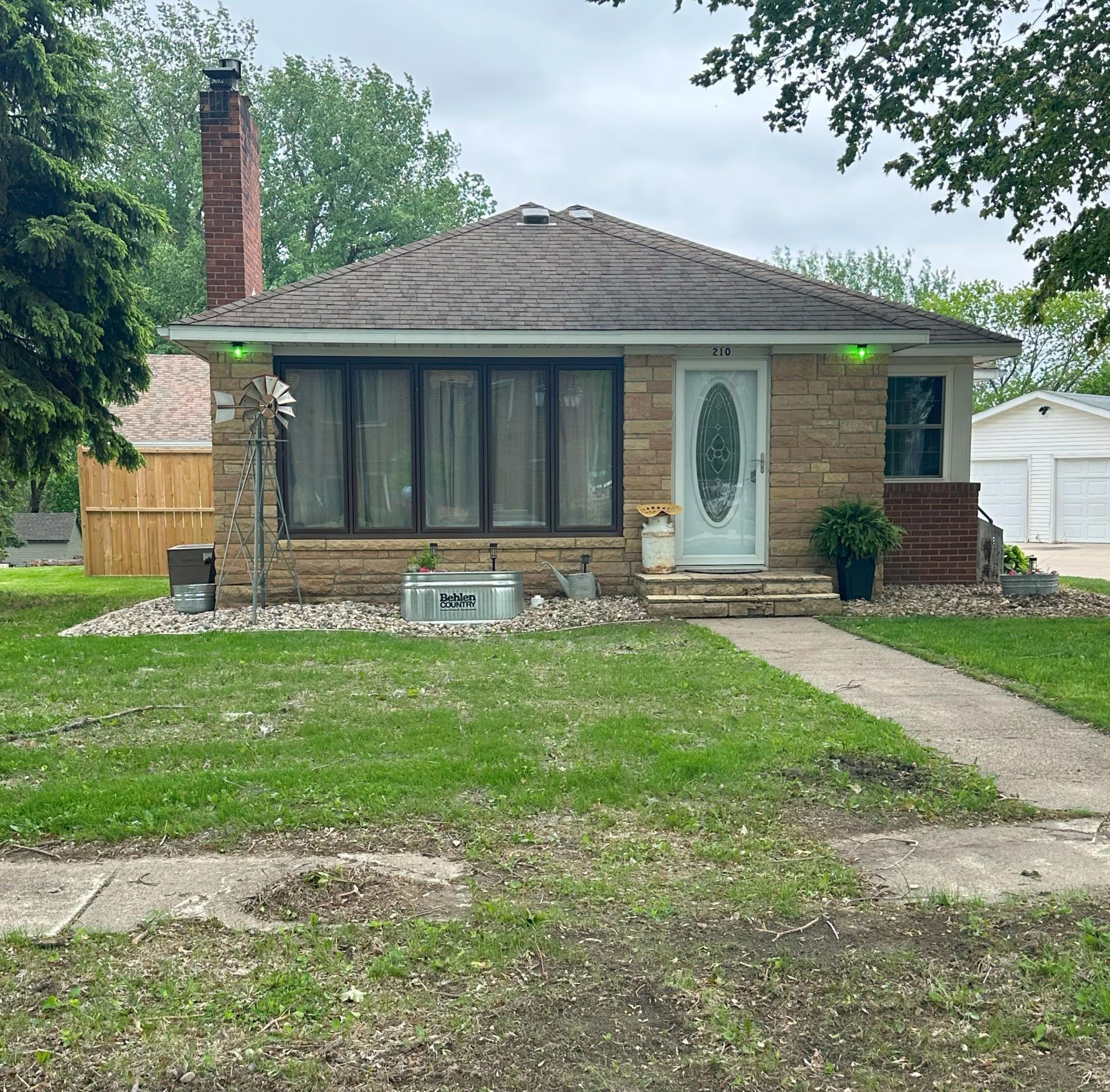 210 3rd Street Property Photo 1