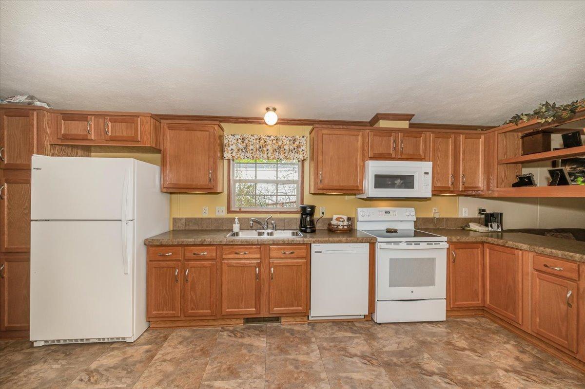 29 Burger Drive Property Photo 6