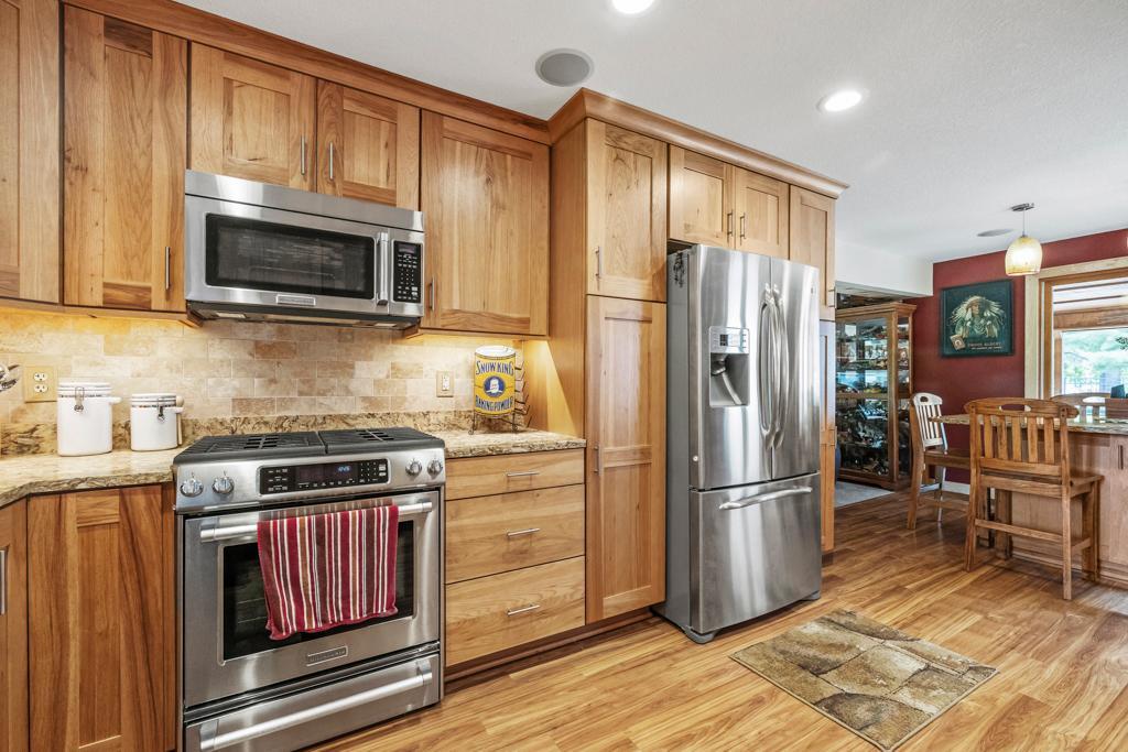 2511 Carver Avenue E Property Photo 14