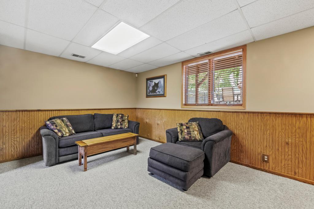 2511 Carver Avenue E Property Photo 28