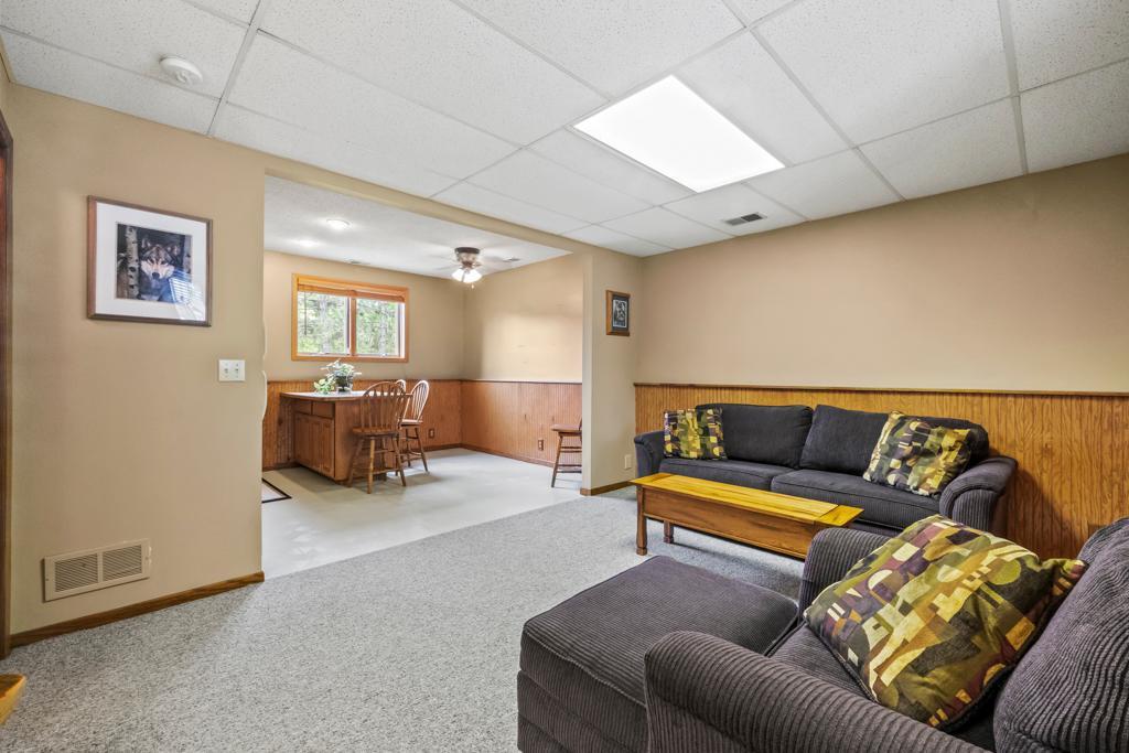 2511 Carver Avenue E Property Photo 30