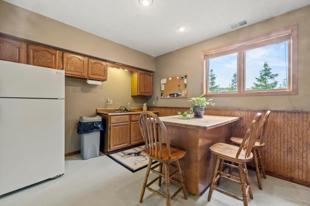2511 Carver Avenue E Property Photo 32