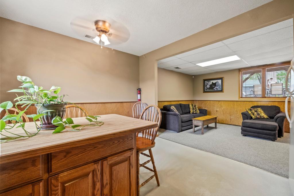 2511 Carver Avenue E Property Photo 35