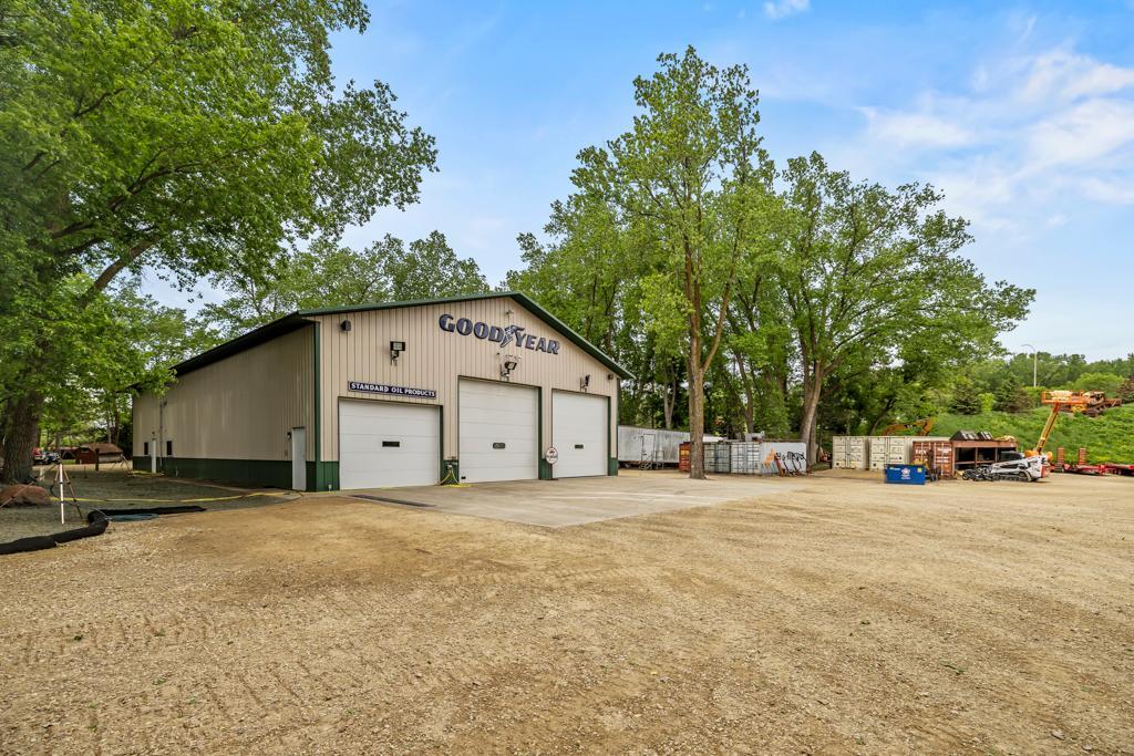 2511 Carver Avenue E Property Photo 38