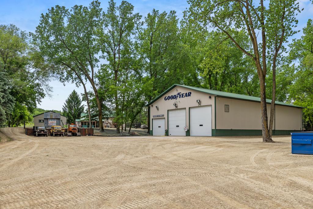 2511 Carver Avenue E Property Photo 39