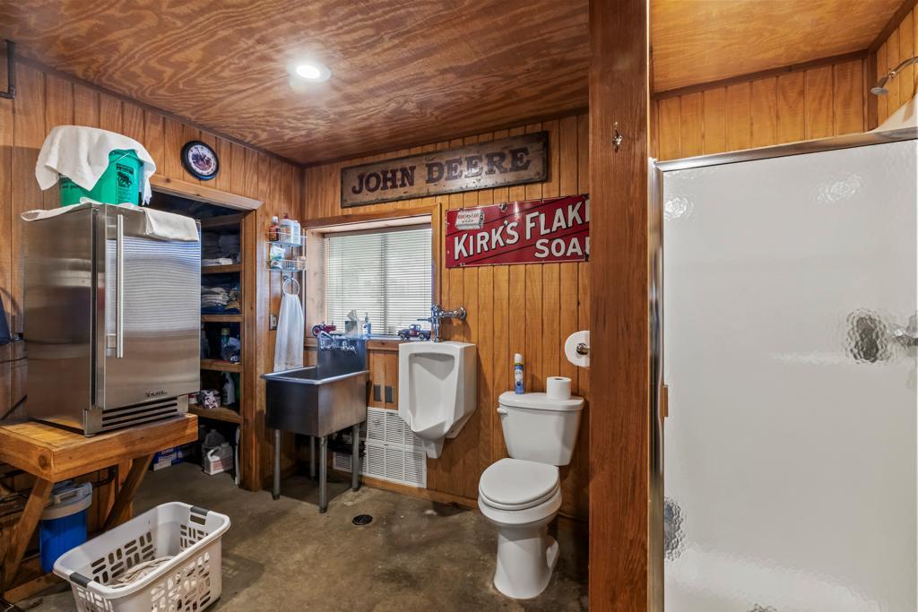 2511 Carver Avenue E Property Photo 47
