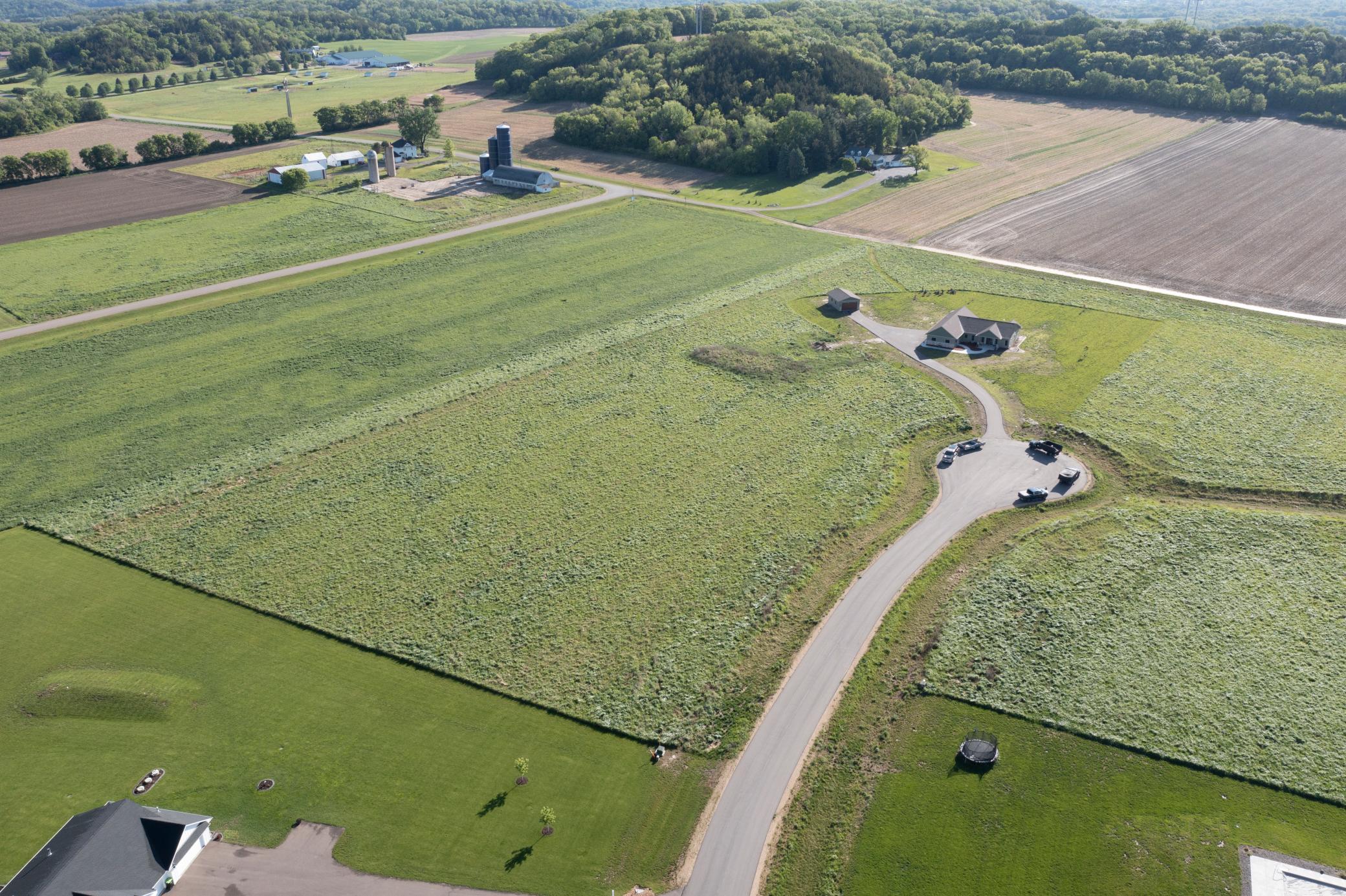 Lot 32 817th Avenue Property Photo 1