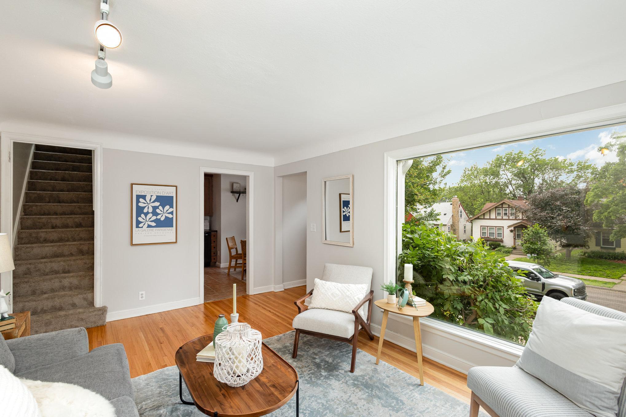 5155 Elliot Avenue Property Photo 4