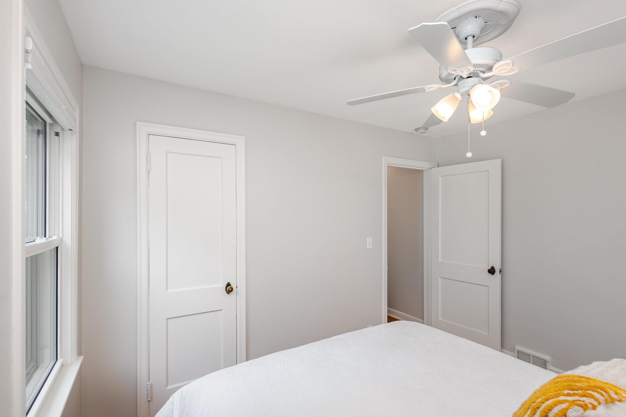 5155 Elliot Avenue Property Photo 10