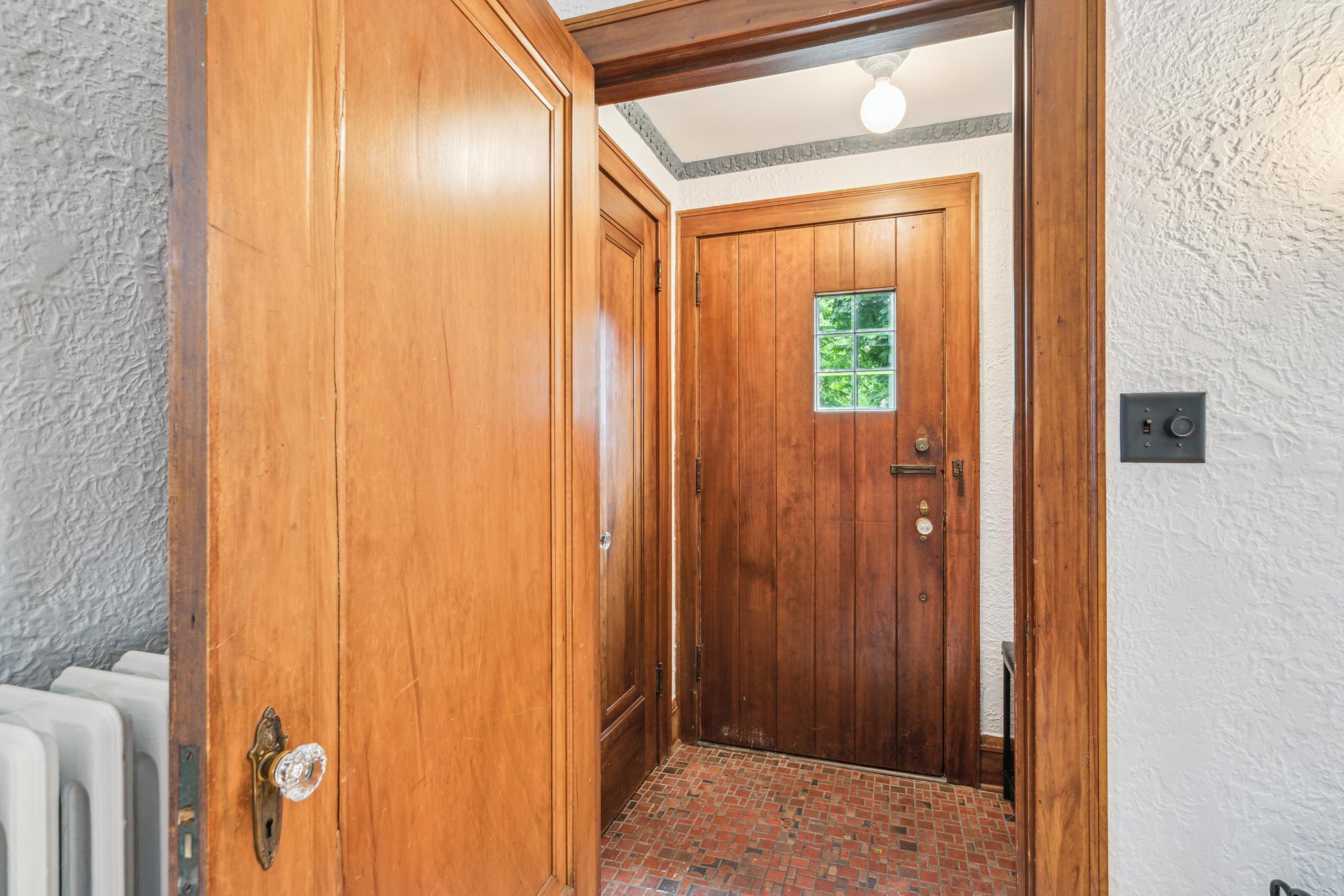 4832 Park Avenue Property Photo 5