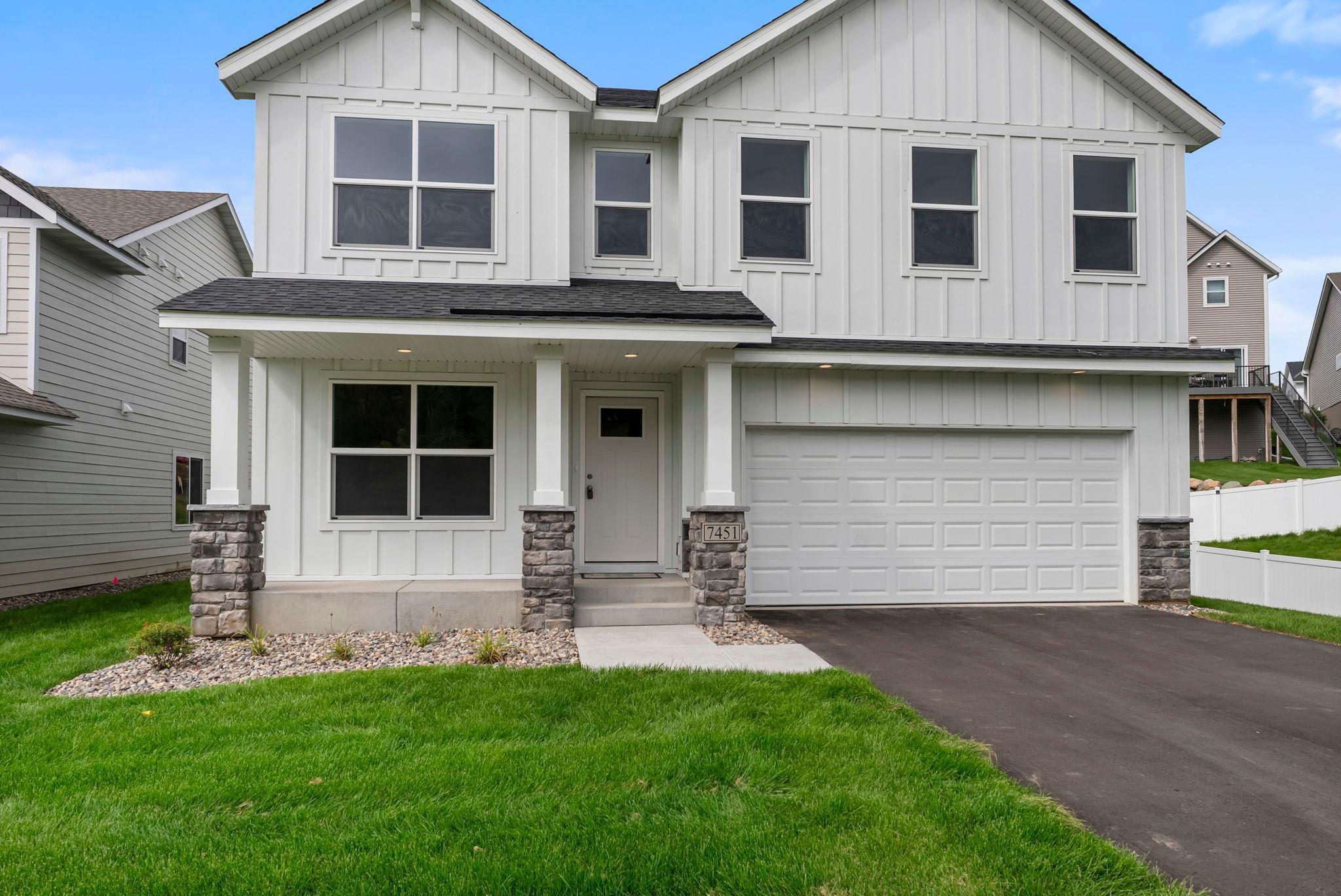 7451 Agate Trail Property Photo 3