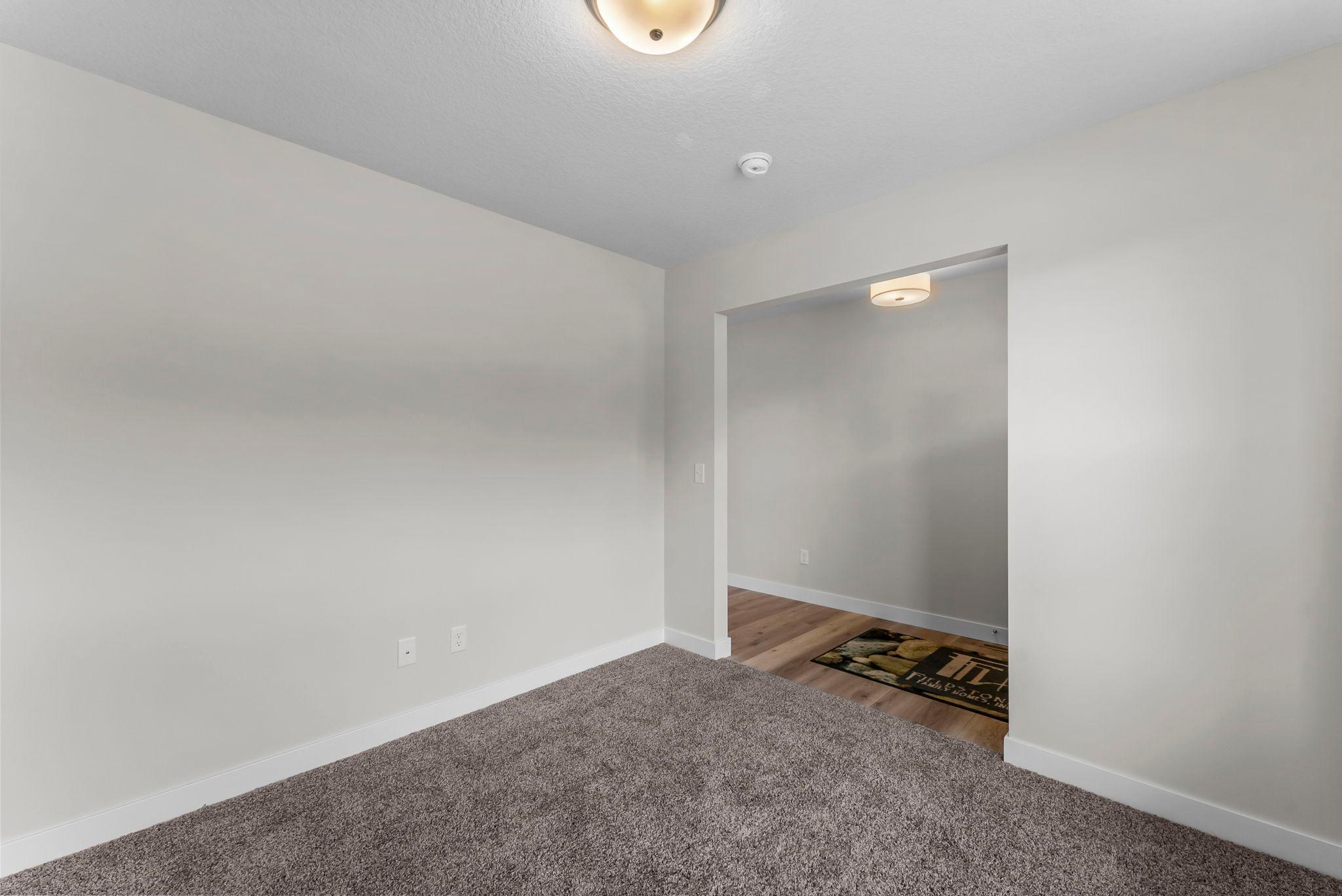 7451 Agate Trail Property Photo 9