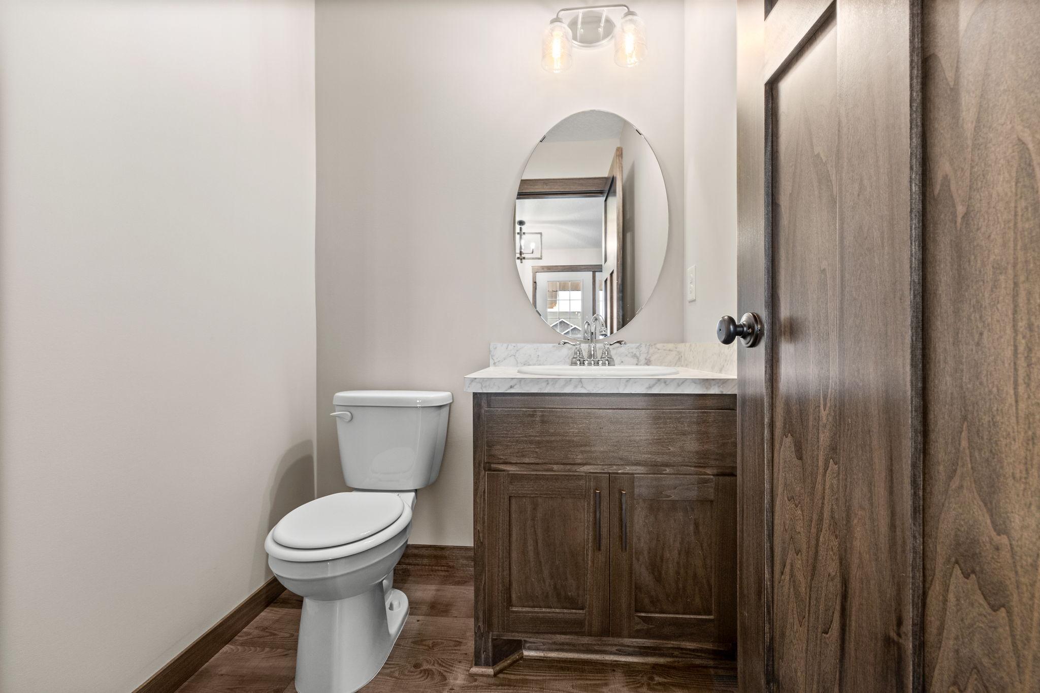 872 Watertown Avenue Property Photo 10