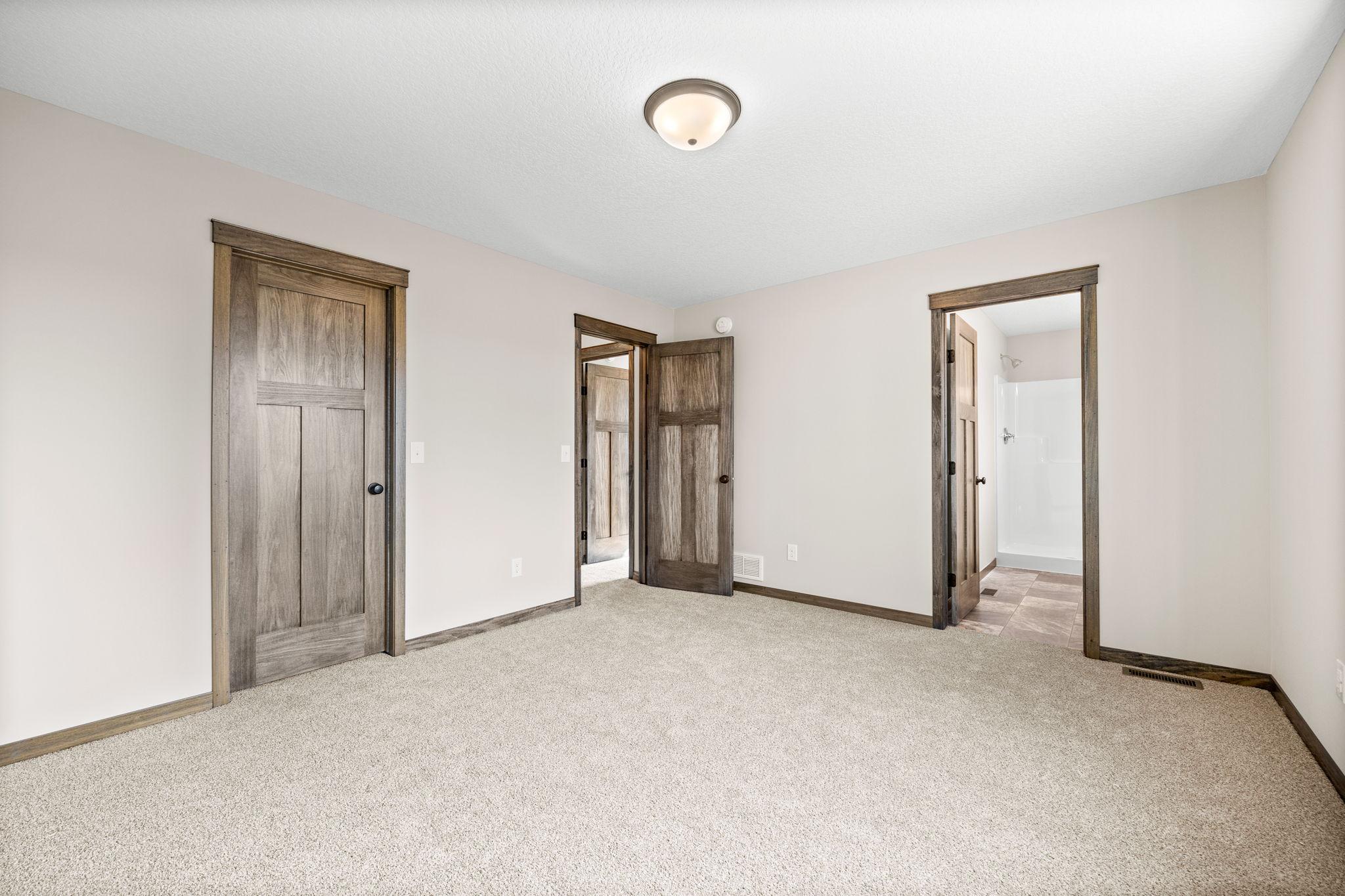 872 Watertown Avenue Property Photo 14