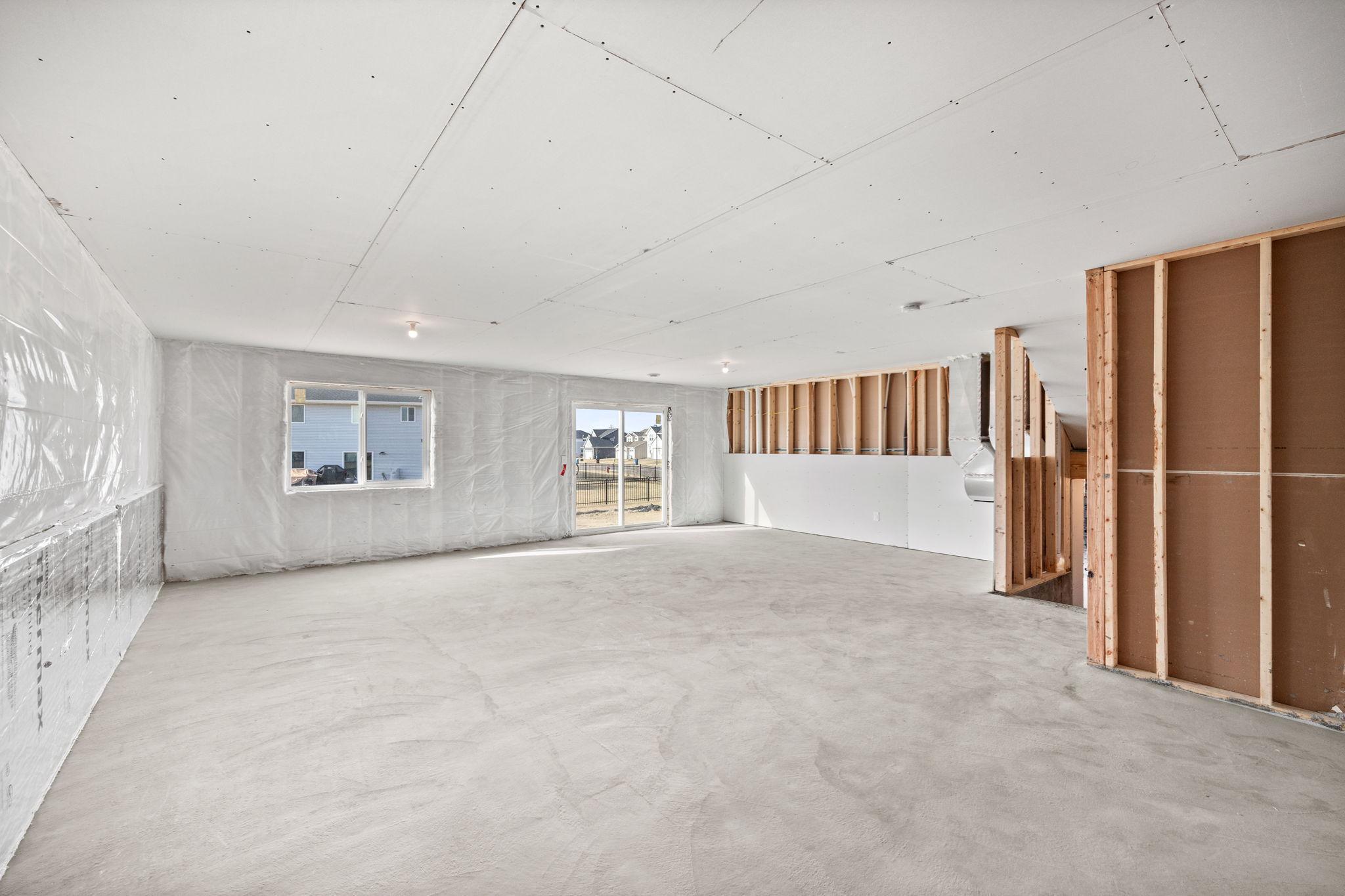 872 Watertown Avenue Property Photo 16