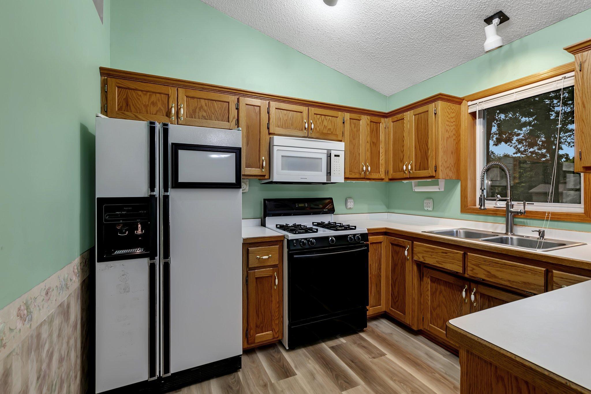 13095 8th Avenue Property Photo 7
