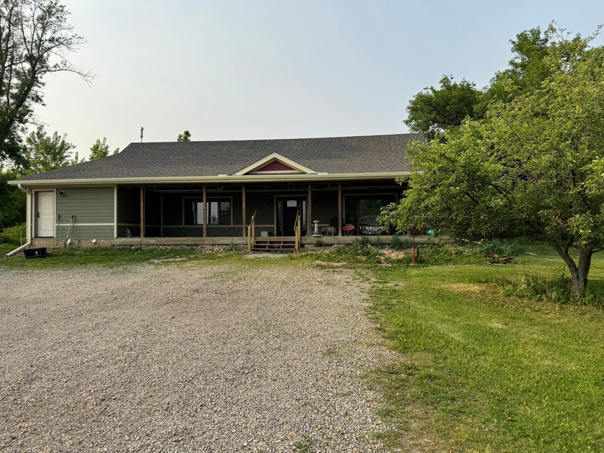 15913 810th Avenue Property Photo 1