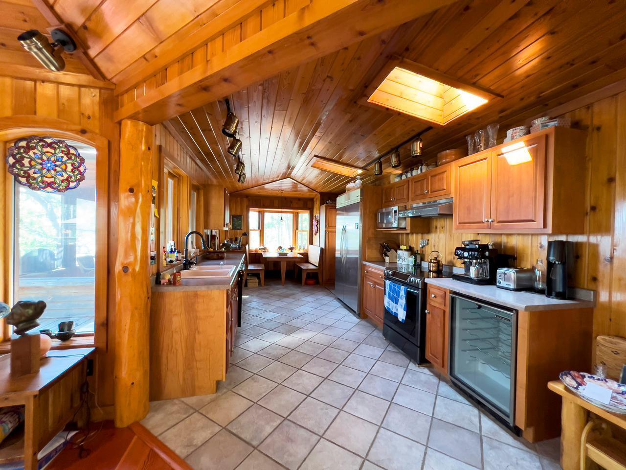 X Waters Island Property Photo 7