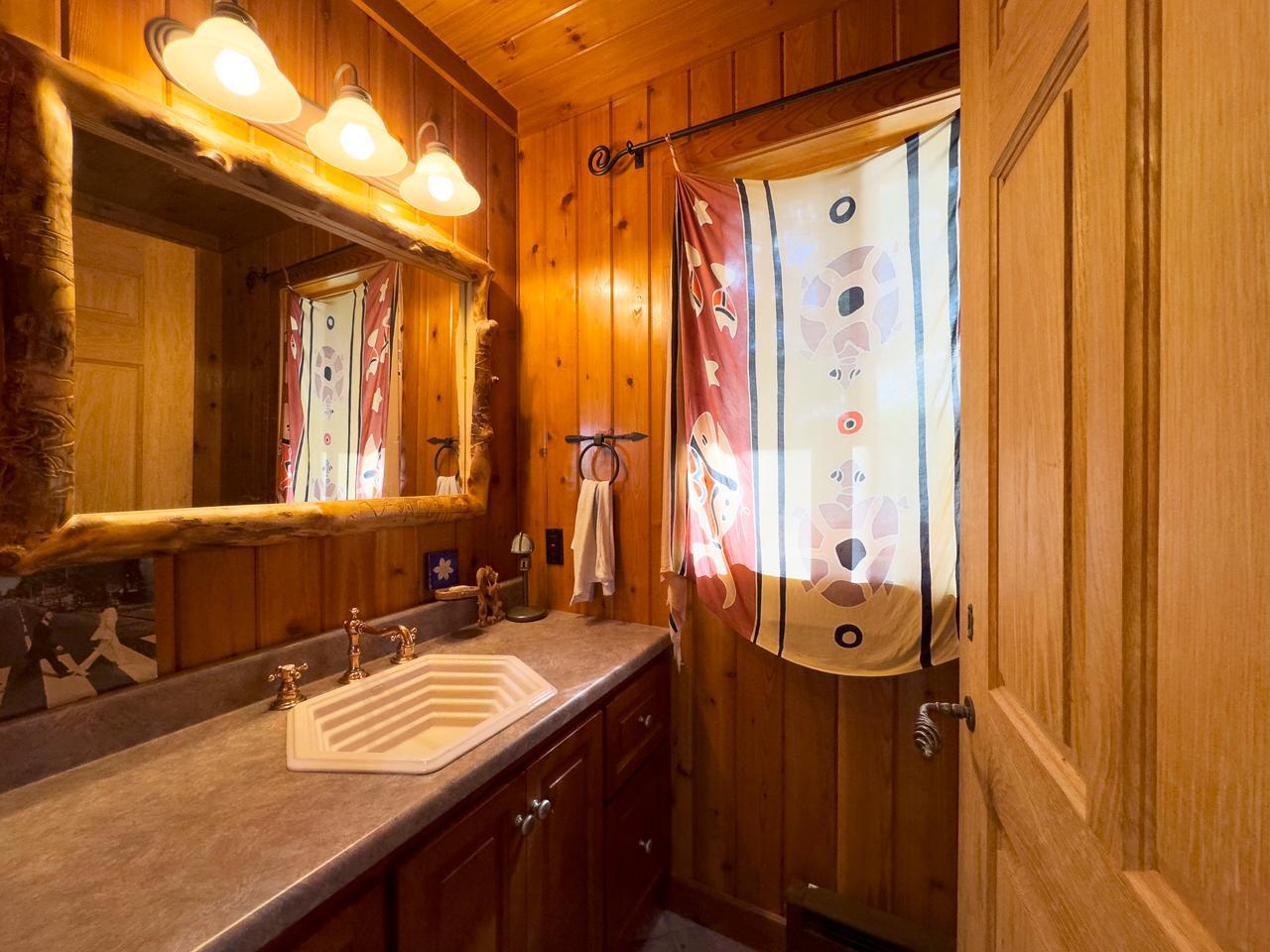 X Waters Island Property Photo 13