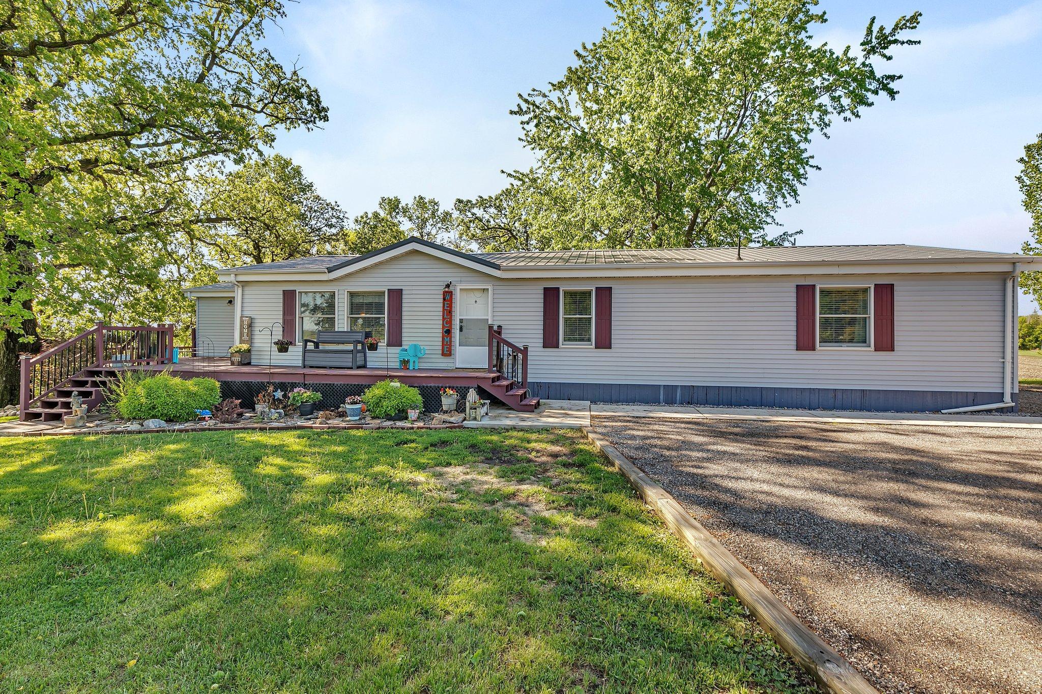 17773 County Road 37 Property Photo 1
