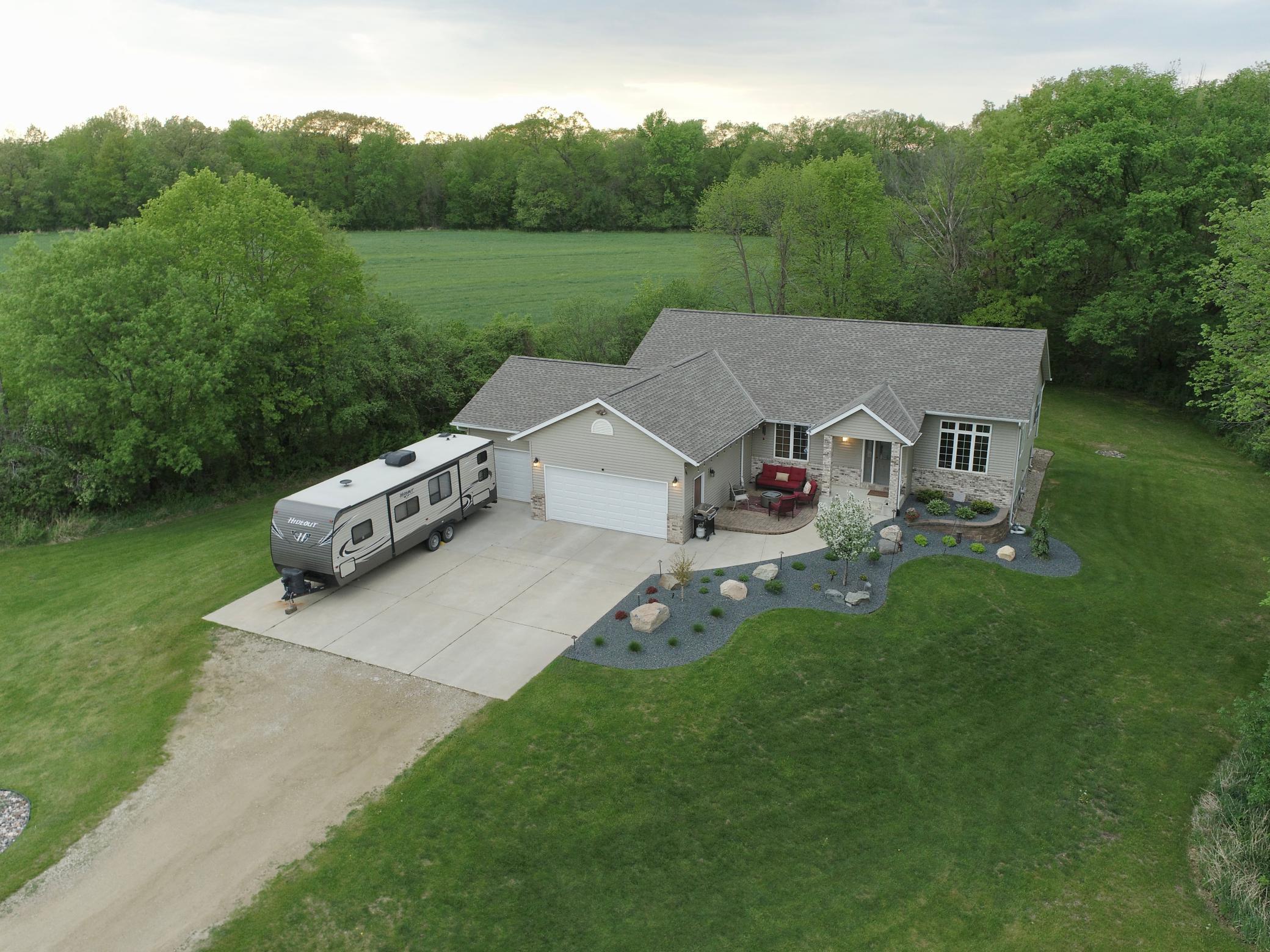 201 N Ridge Drive Property Photo 1