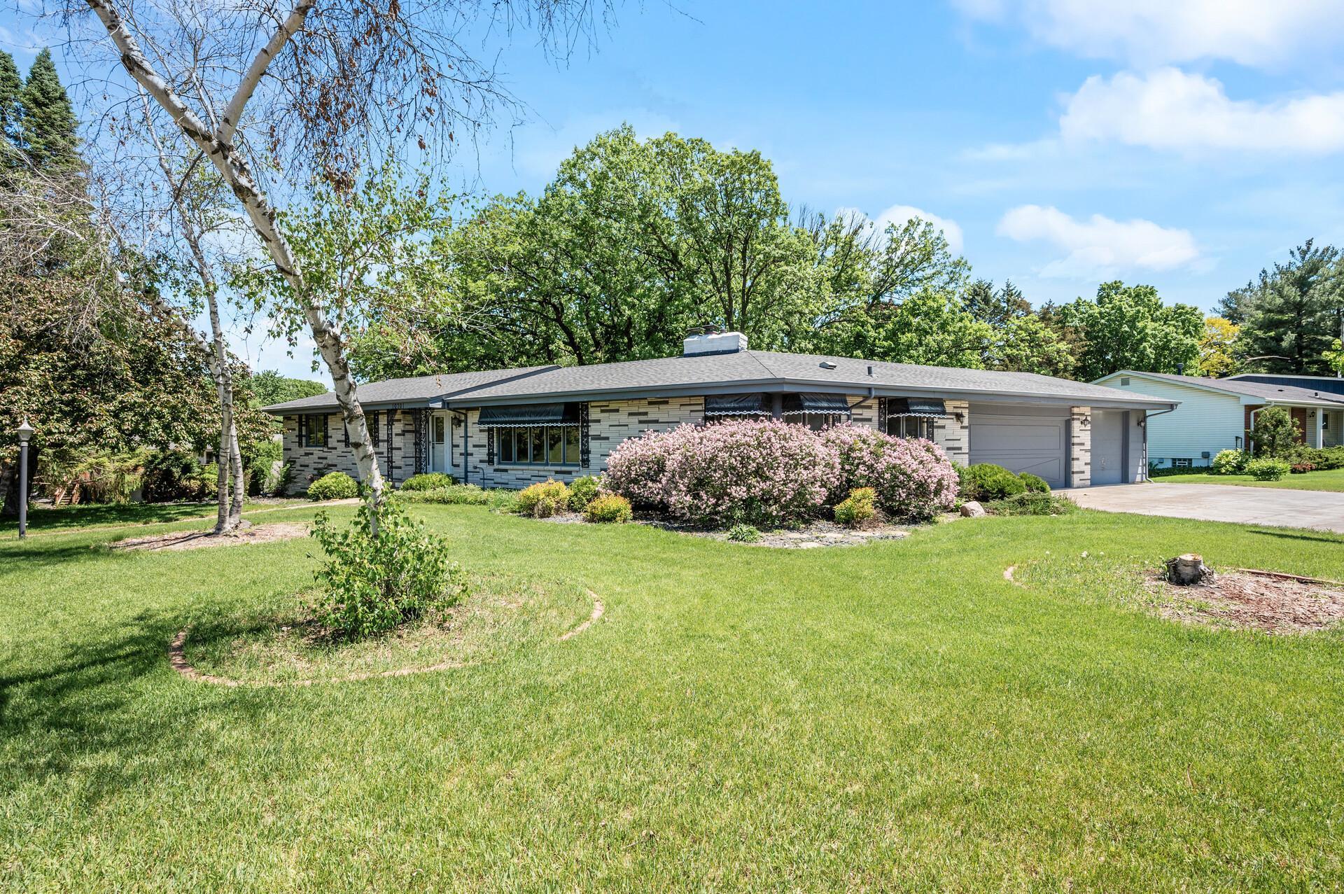 10701 Hopkins Road Property Photo 1
