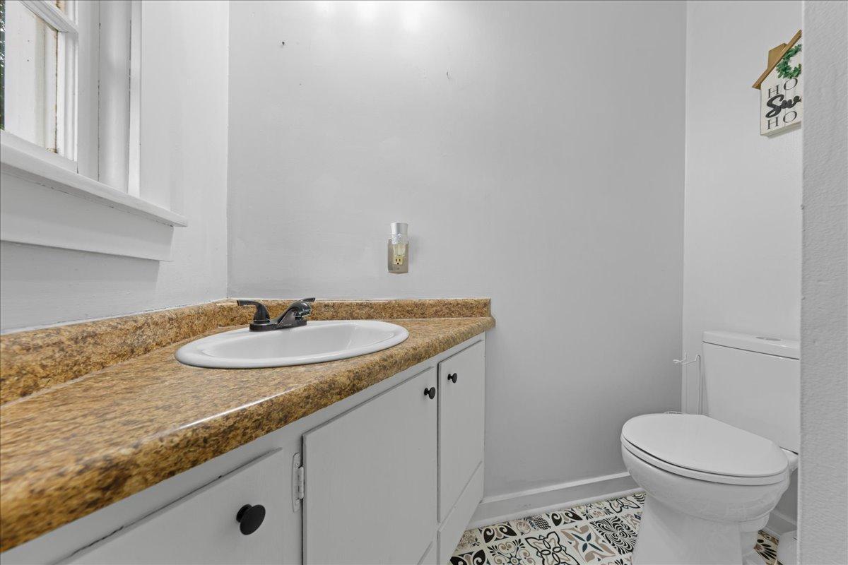 1453 Ne Sims Road Property Photo 9