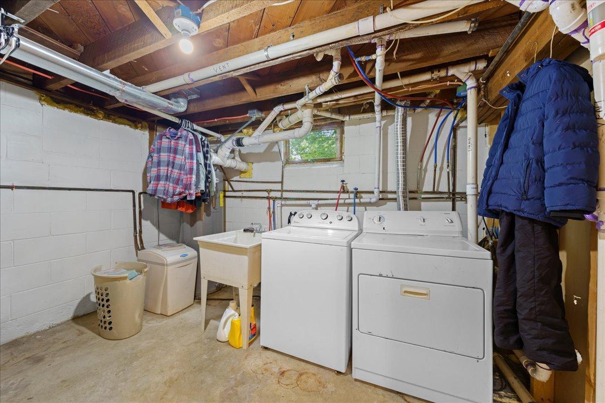 1453 Ne Sims Road Property Photo 28