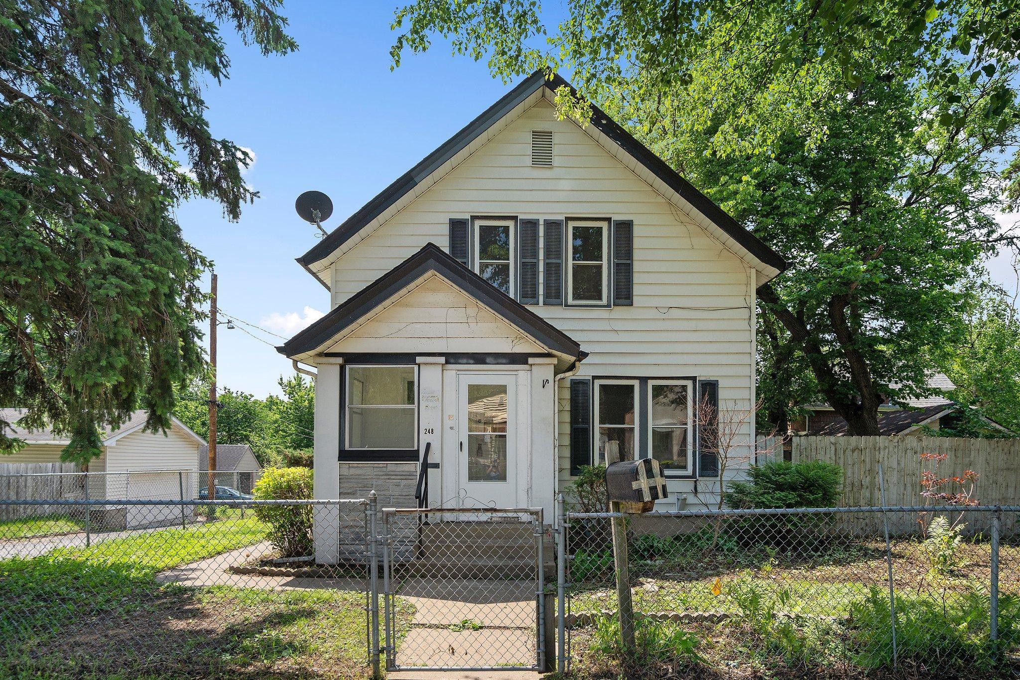 248 Ivy Avenue Property Photo 1