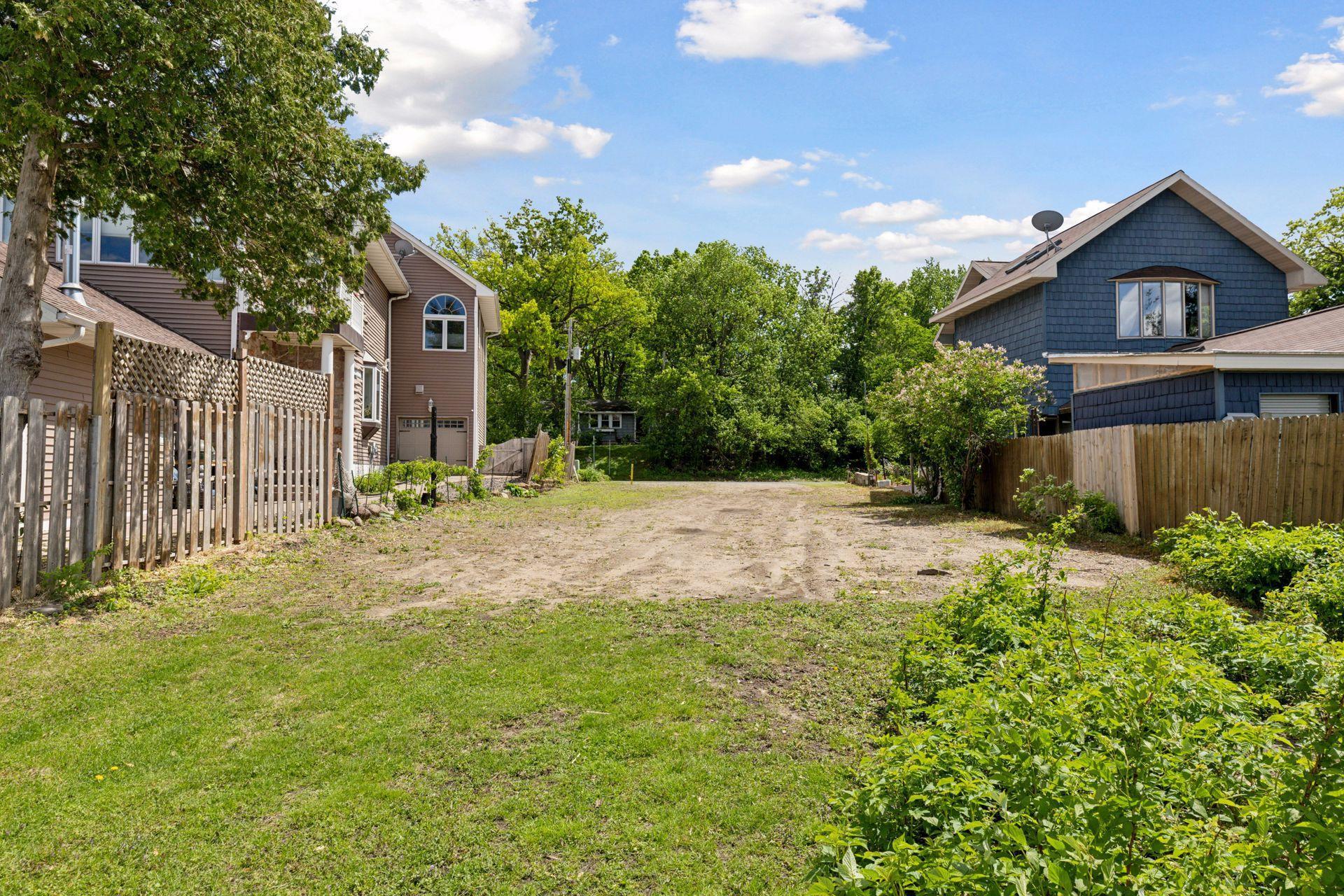 6203 Eagle Lake Drive Property Photo 4