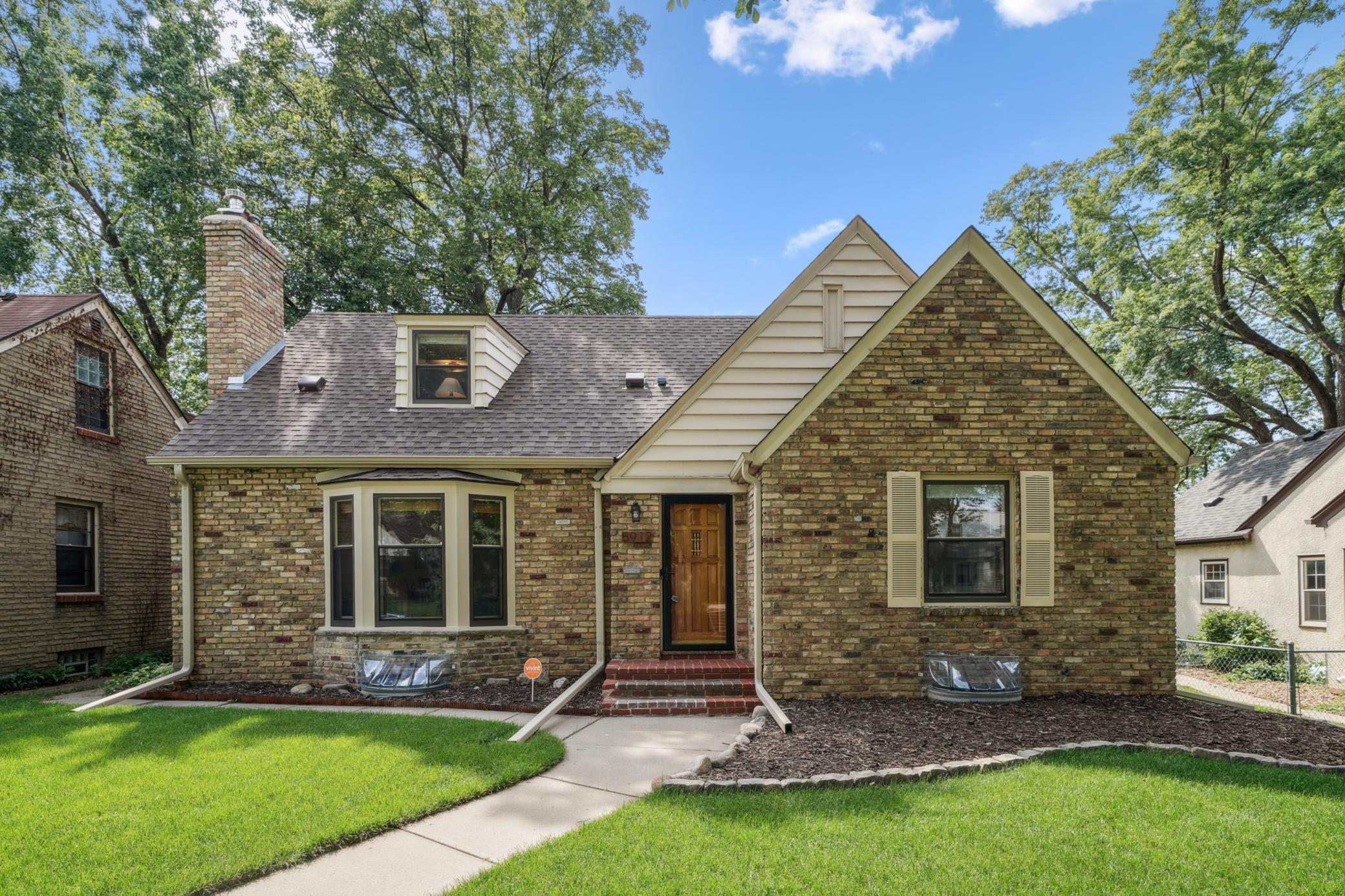 5912 Park Avenue Property Photo