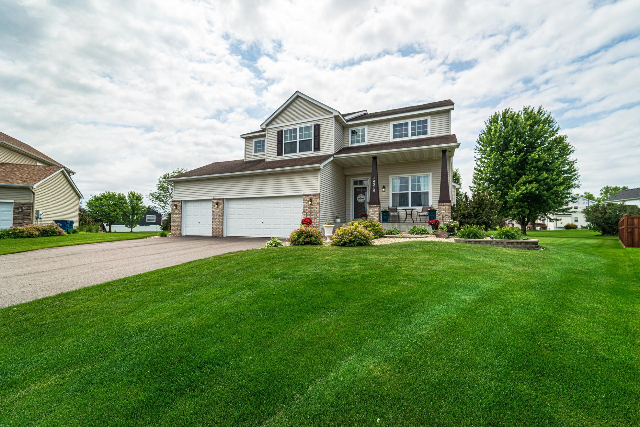 14315 Belle Court Property Photo 1