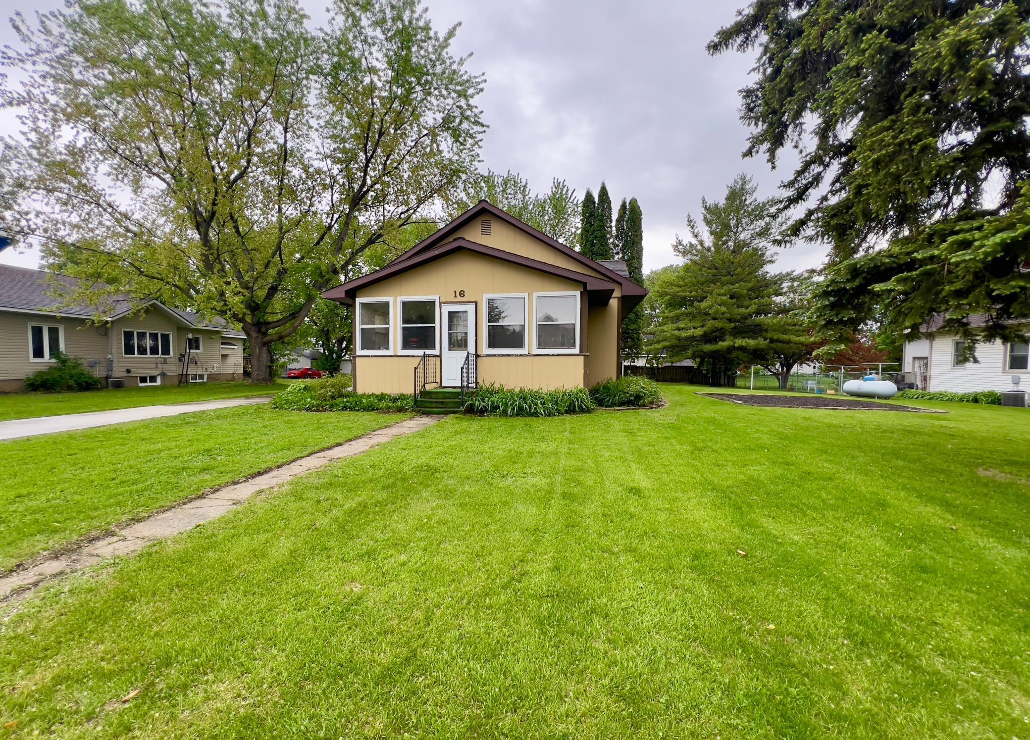 16 State Street Property Photo 1