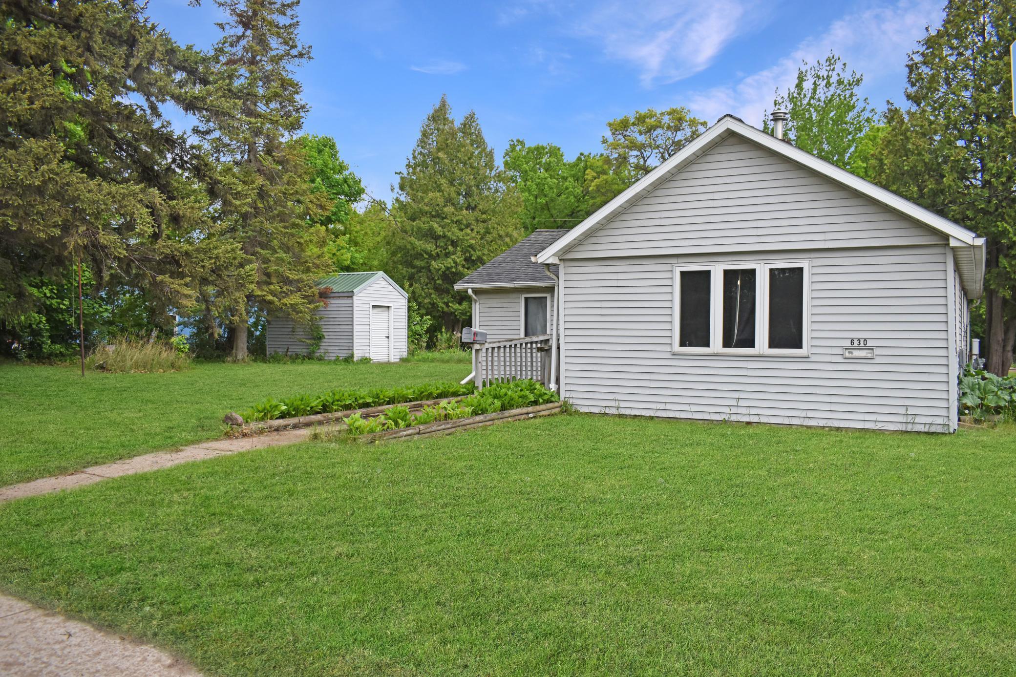630 Oak Street Property Photo 1