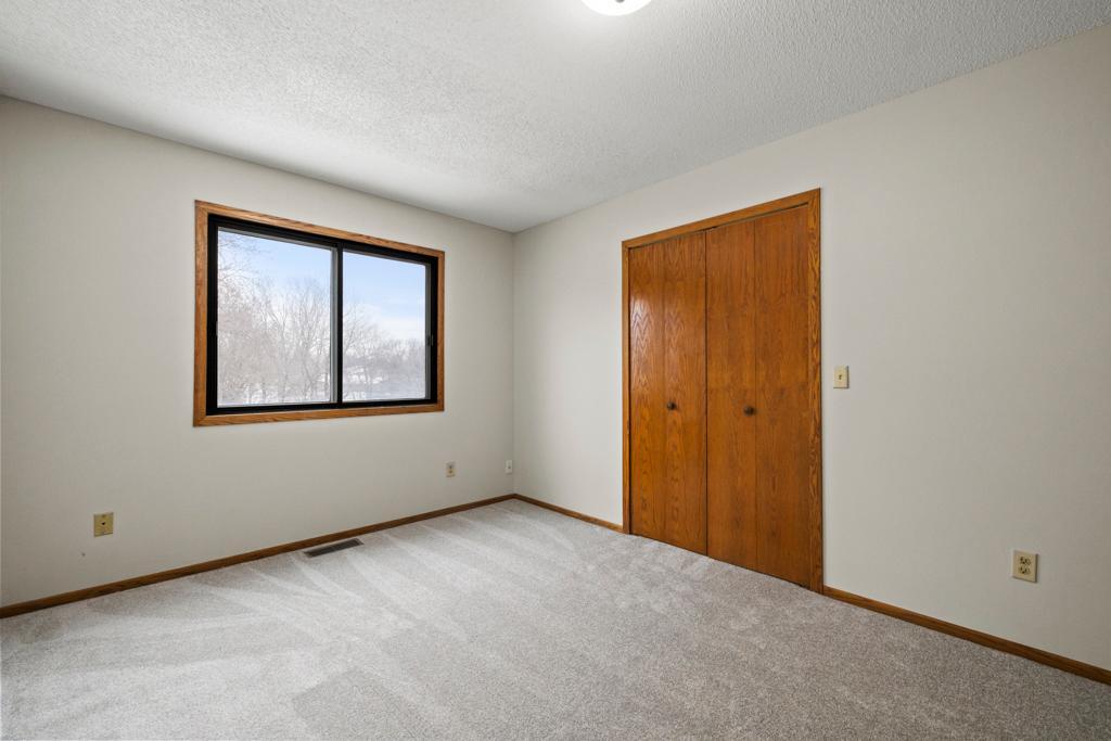 7523 15th Street Lane Property Photo 18
