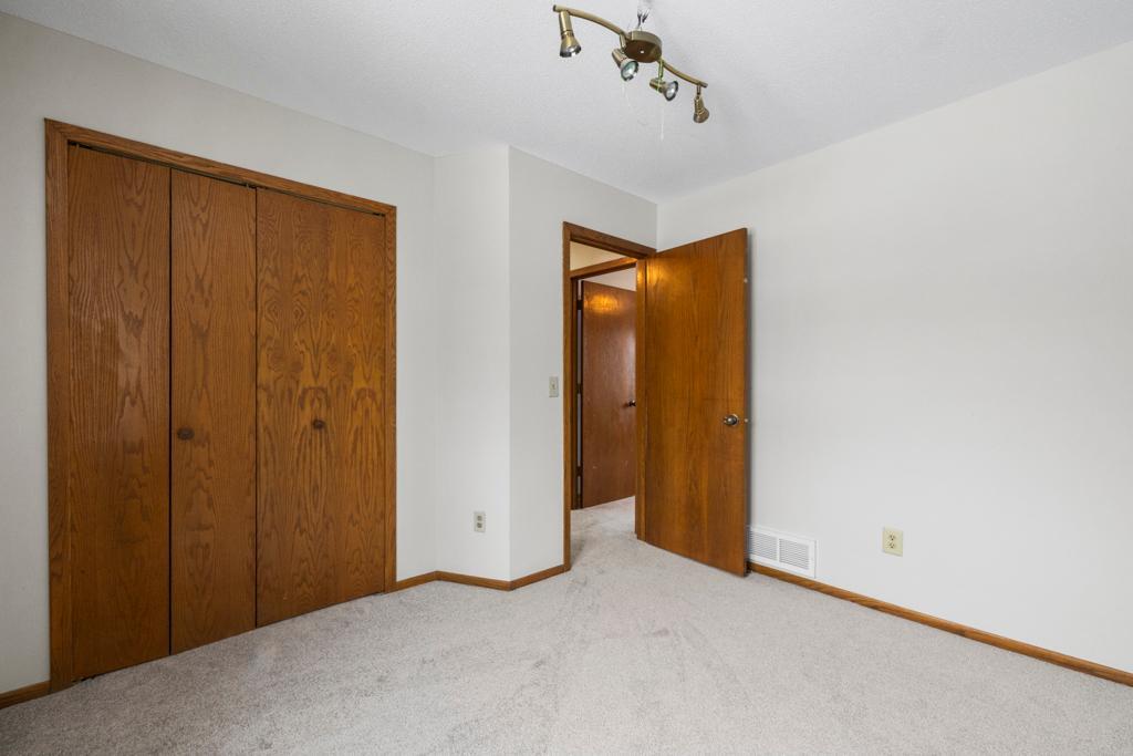 7523 15th Street Lane Property Photo 22