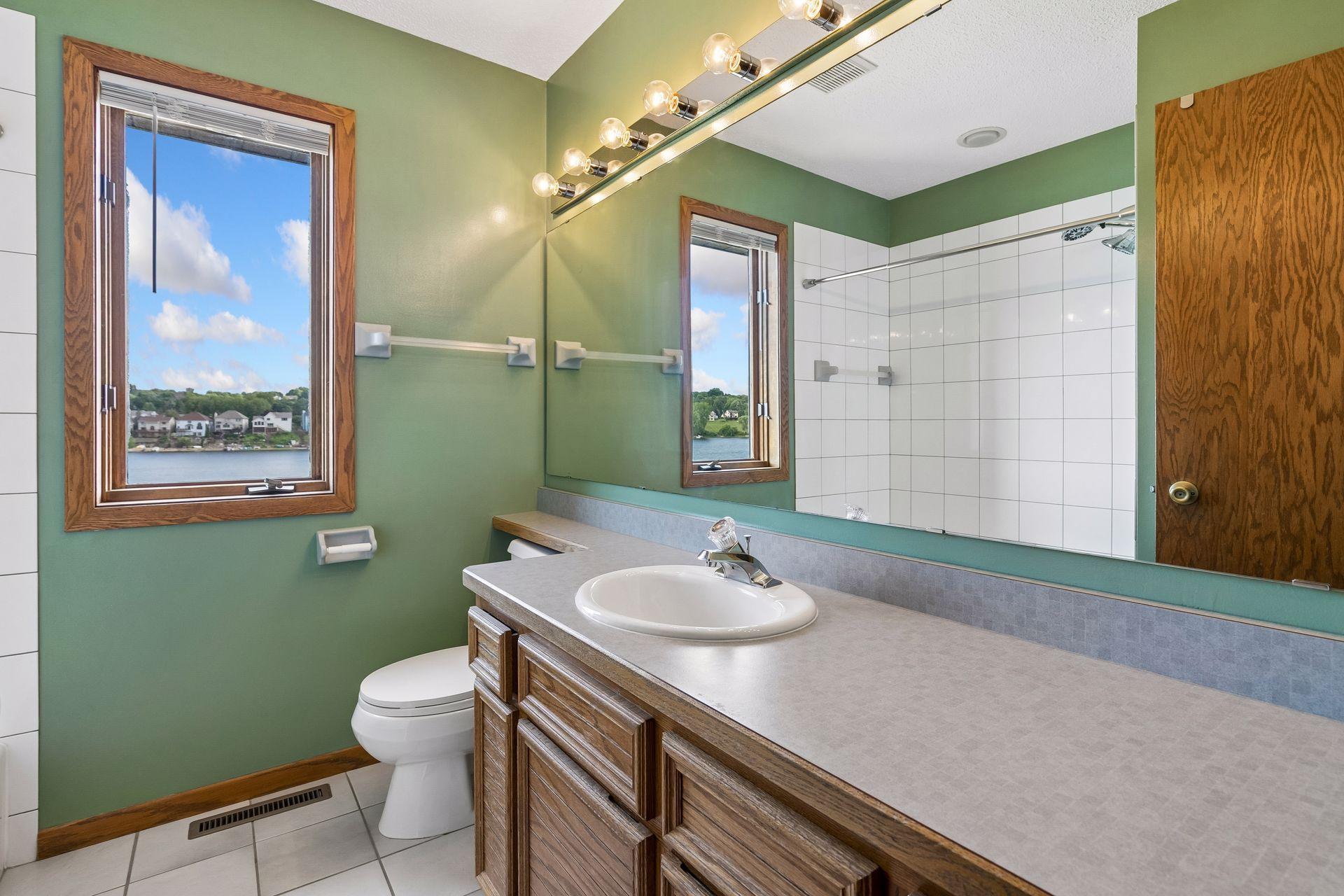 15813 Highview Drive Property Photo 48