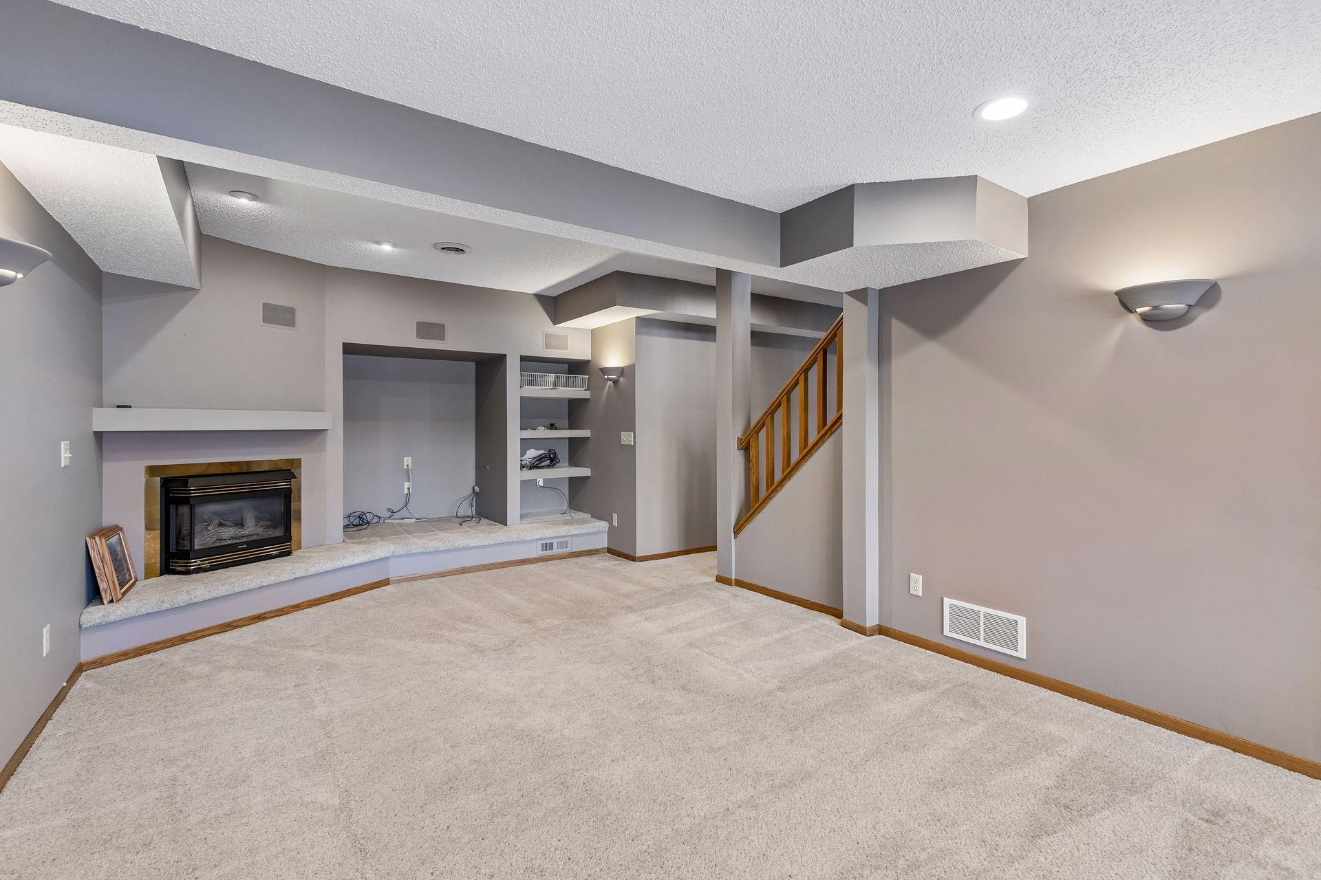 15813 Highview Drive Property Photo 49