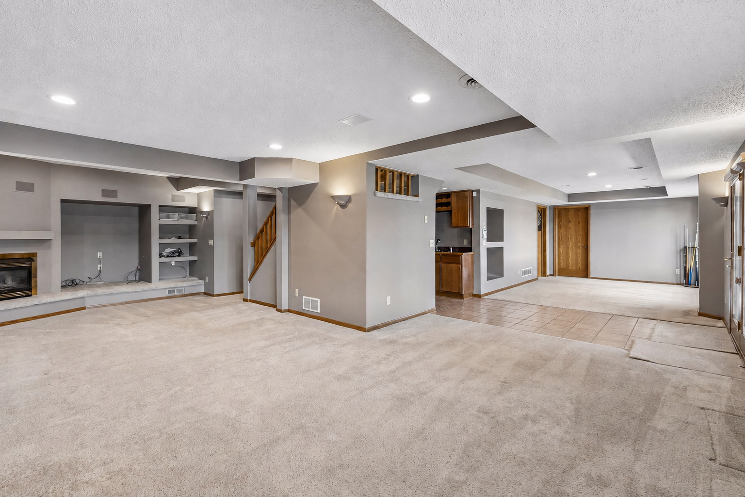 15813 Highview Drive Property Photo 53