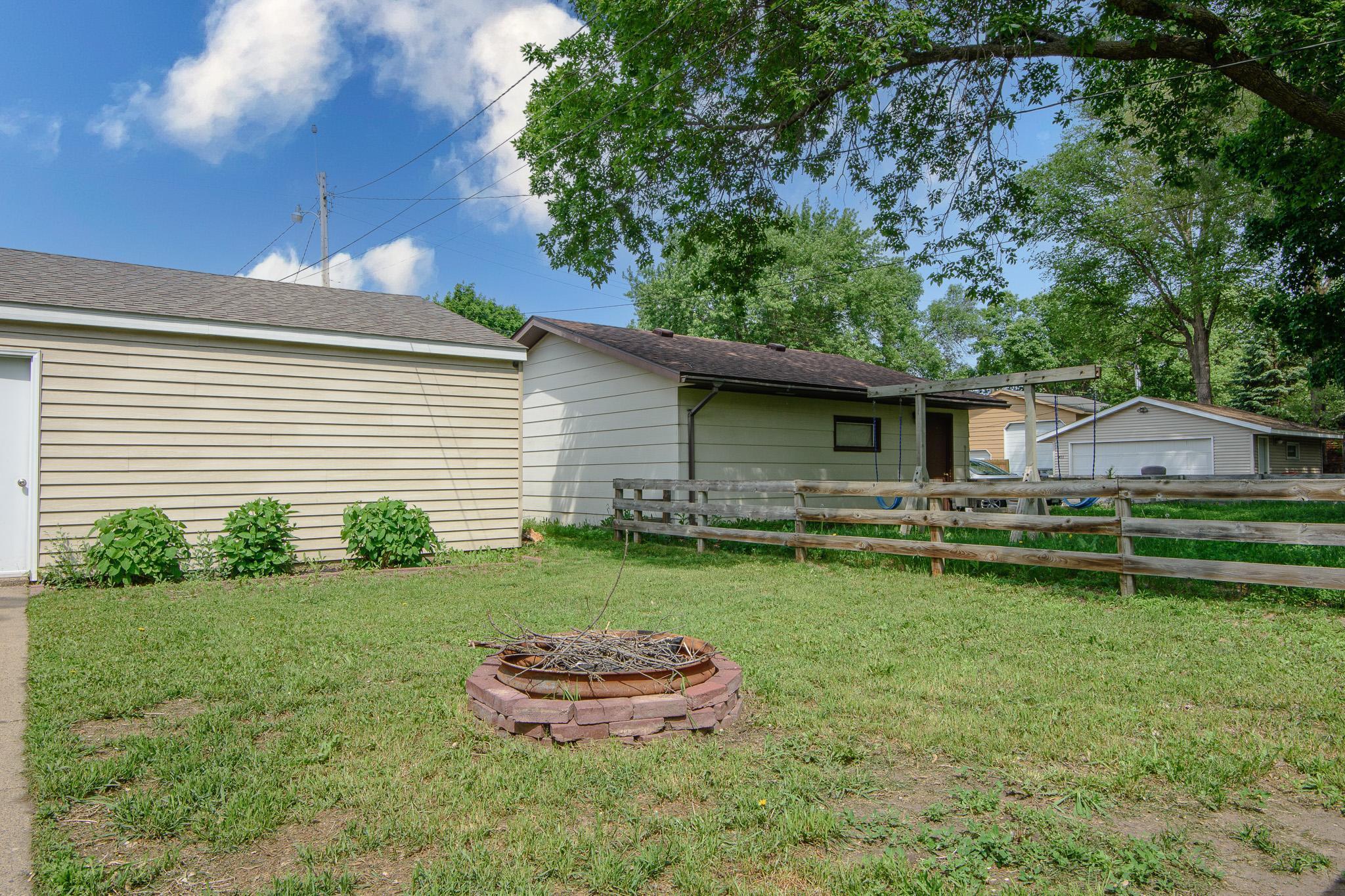 1221 11th Street Property Photo 6