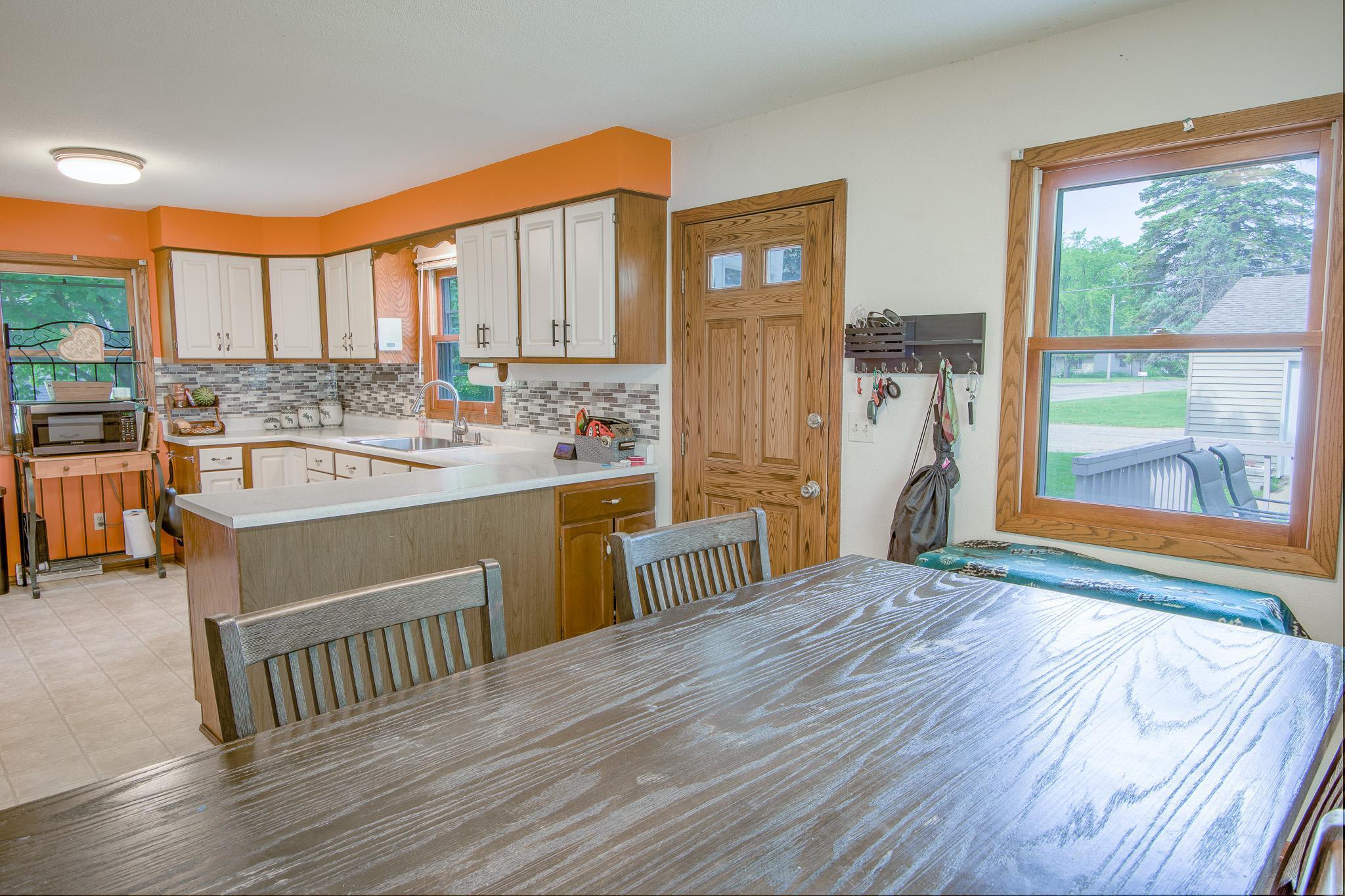 1221 11th Street Property Photo 10