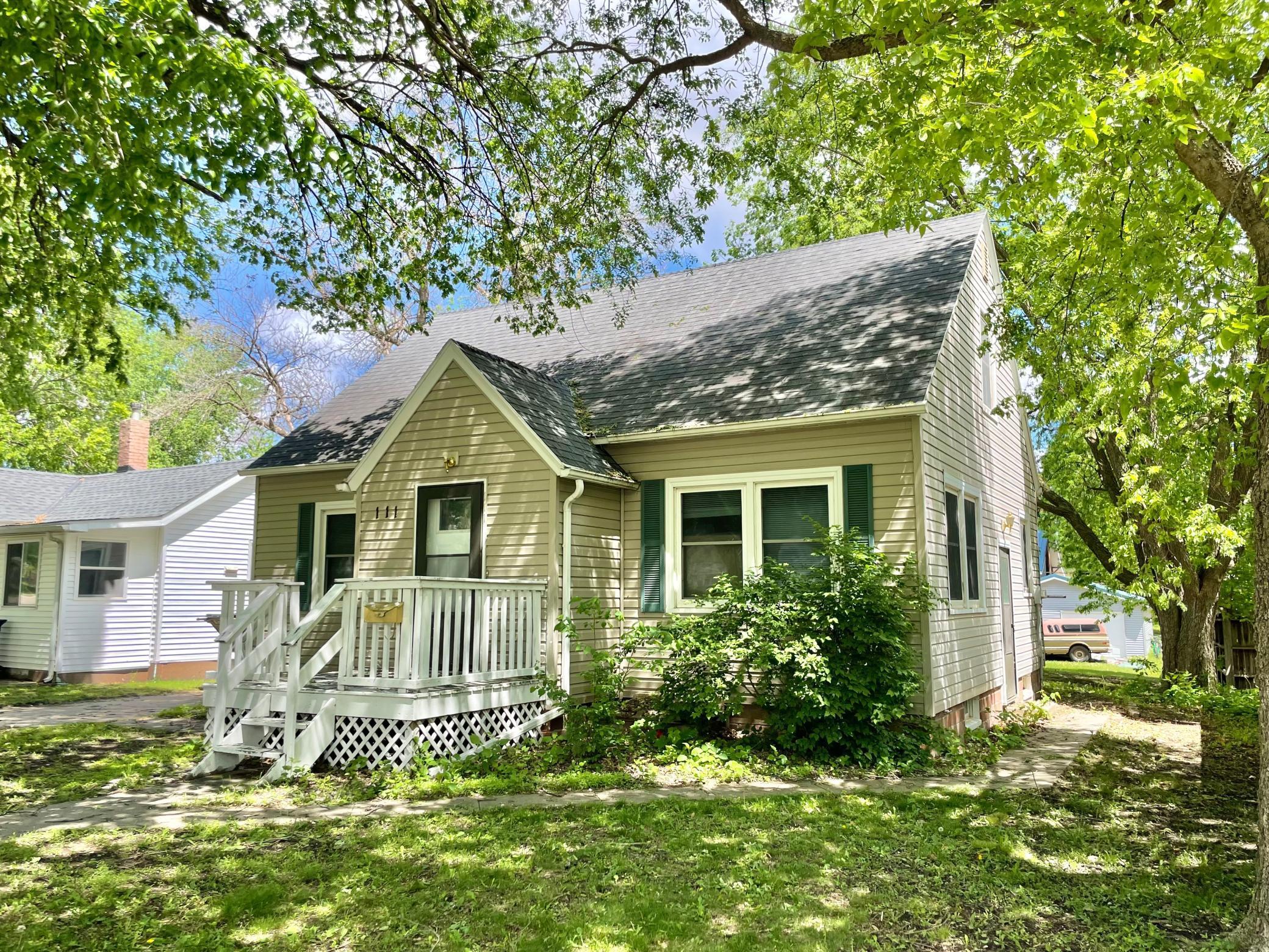 111 N Park Avenue Property Photo 1