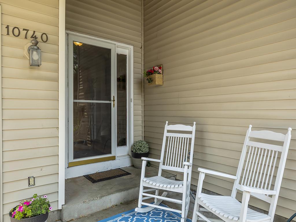 10740 99th Place Property Photo 5