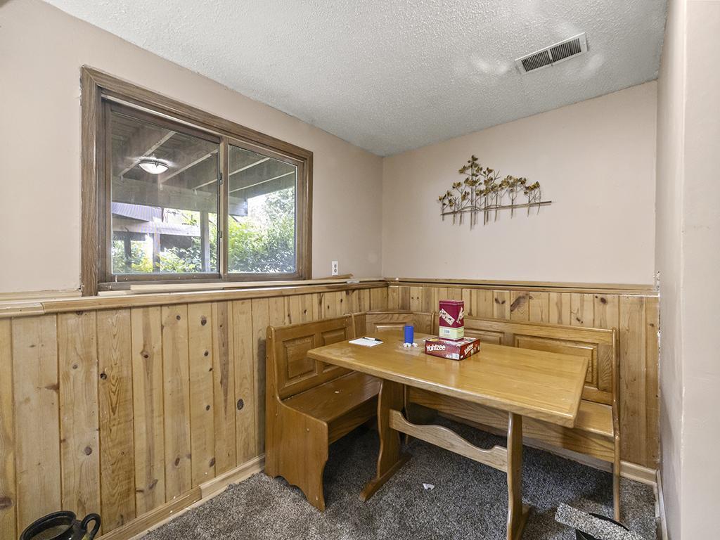 10740 99th Place Property Photo 19
