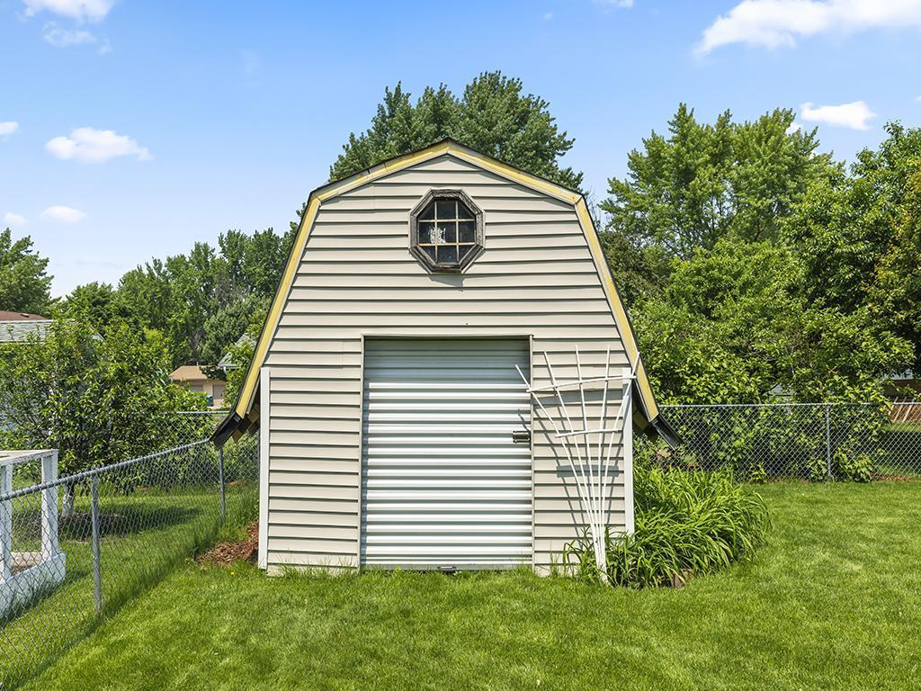 10740 99th Place Property Photo 36
